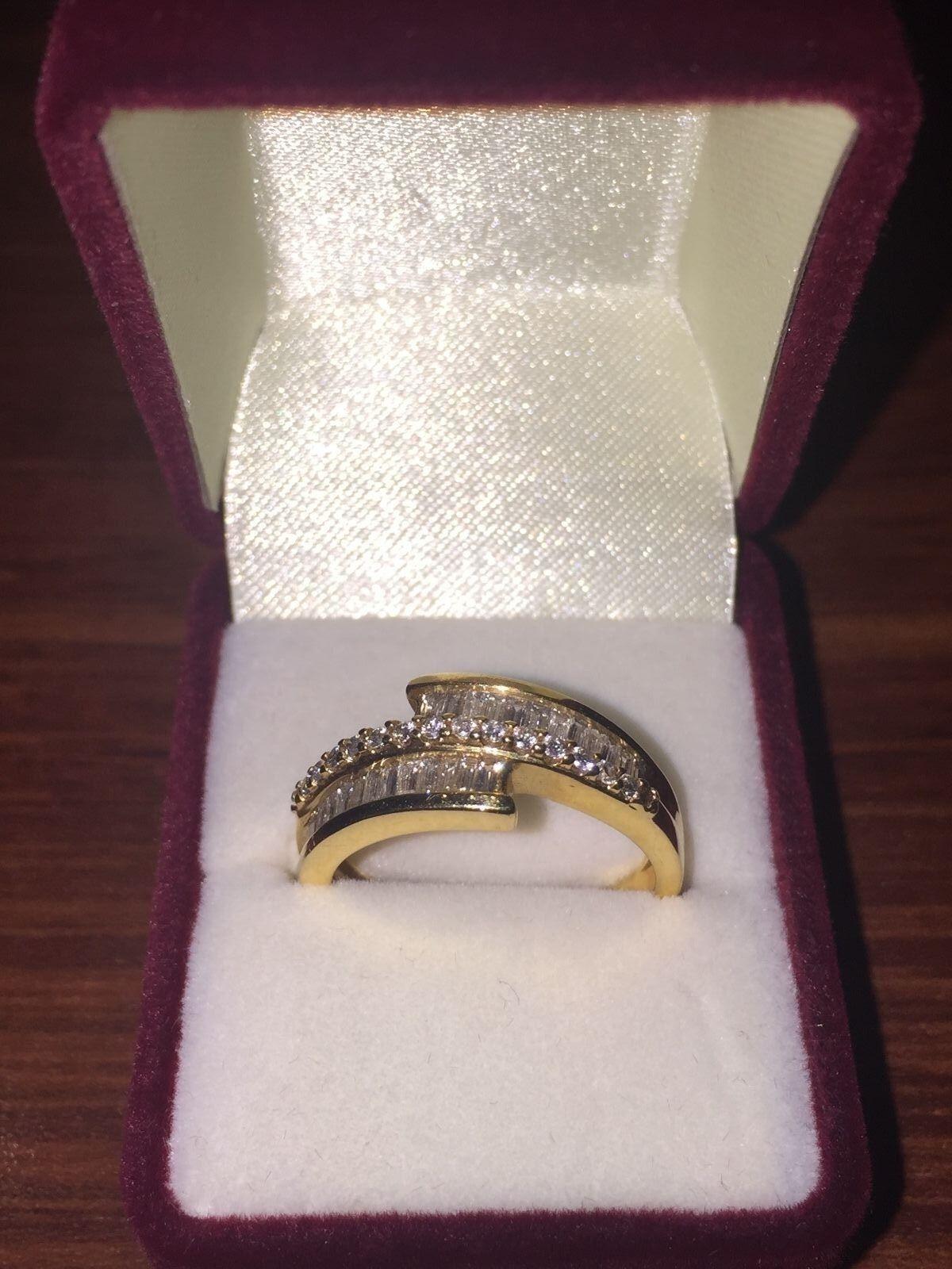 Baguette Cut Diamond Dress Ring in 18K Yellow Gold. Diamonds' weight: 1.25ct. For Sale 1