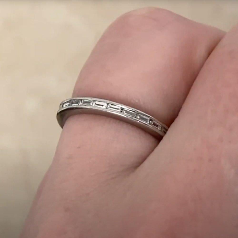 Baguette Cut Diamond Eternity Band (Approx. 0.7-Carats), Platinum In Excellent Condition For Sale In New York, NY