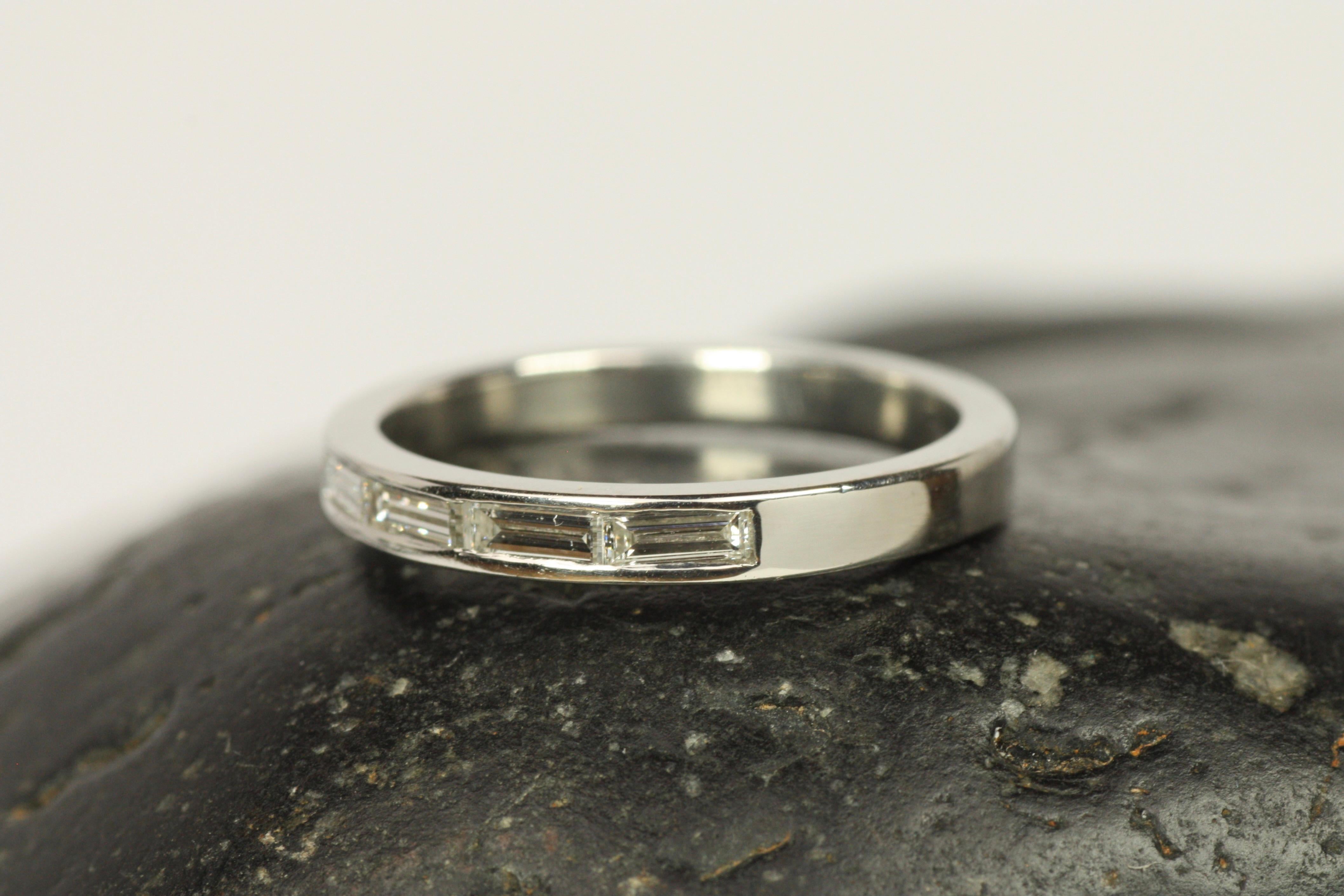 Baguette Cut Diamond Half Eternity Channel Set Platinum Wedding Band In New Condition For Sale In Santa Monica, CA