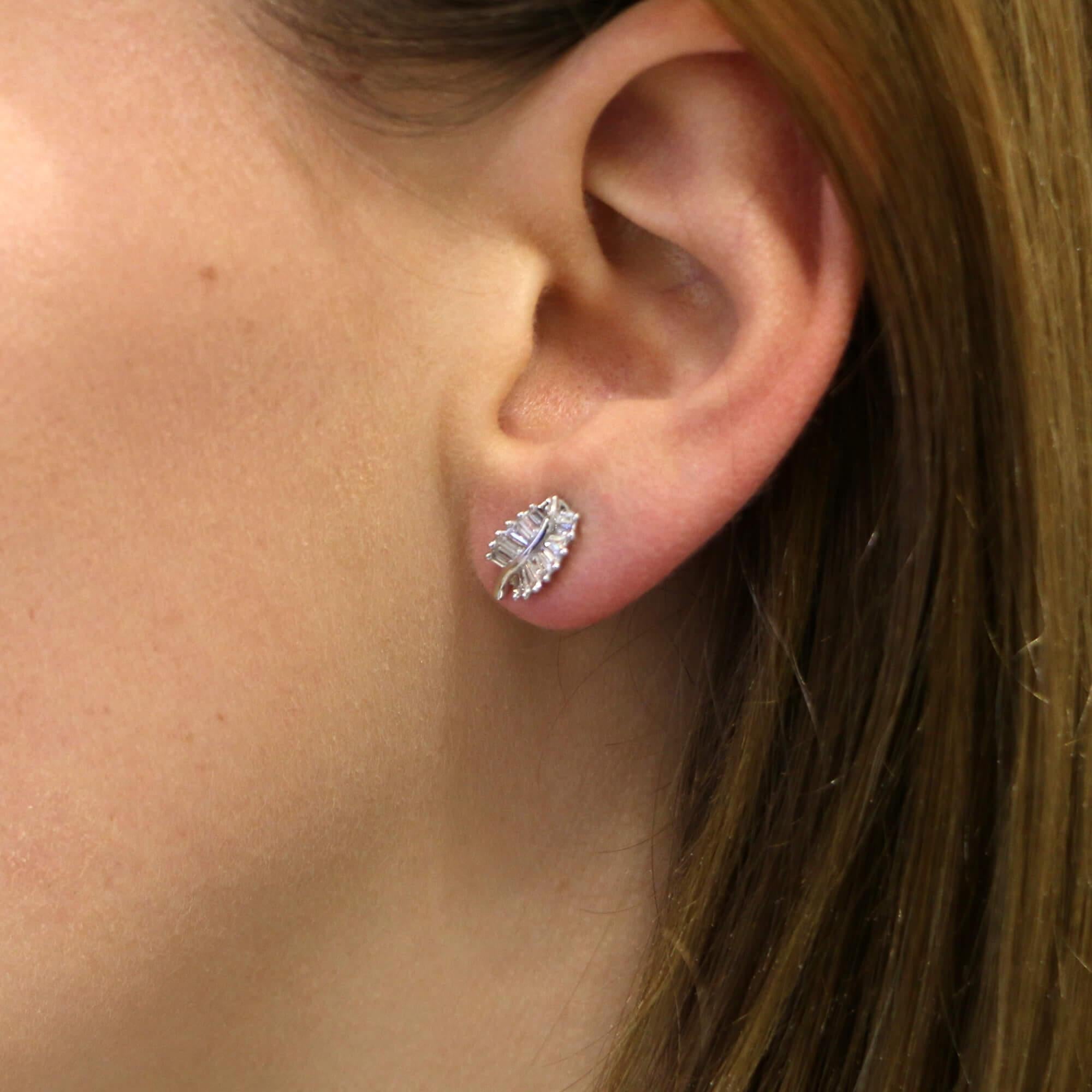 Women's or Men's Baguette Cut Diamond Leaf Stud Earrings Set in 18 Karat White Gold For Sale