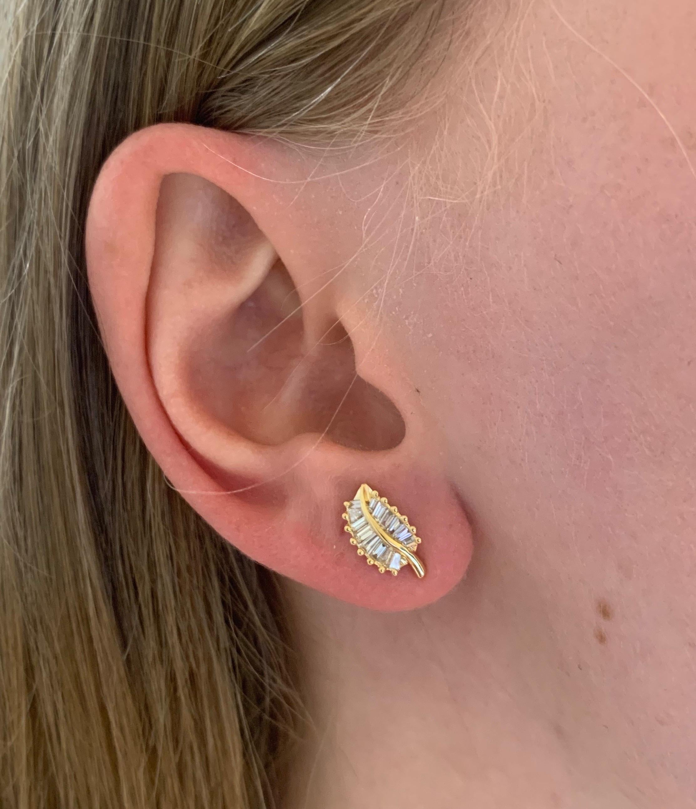 Baguette Cut Diamond Leaf Stud Earrings Set in 18 Karat Yellow Gold For Sale 2