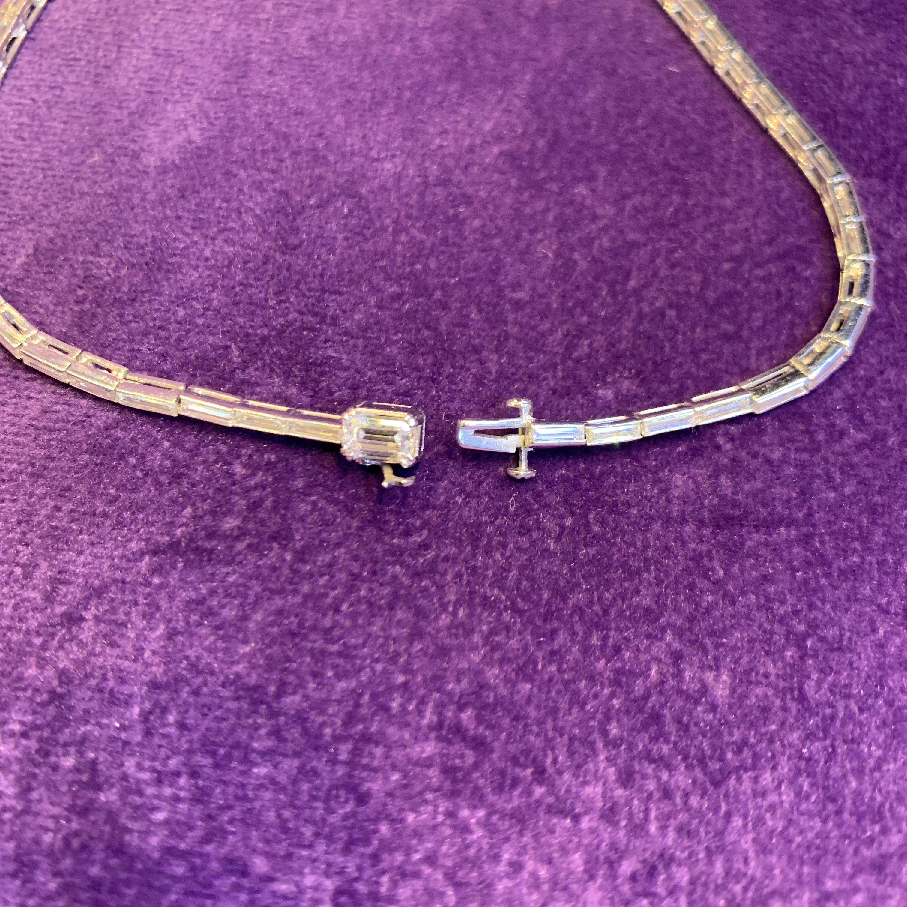 Diamant-Halskette im Baguetteschliff im Angebot 5