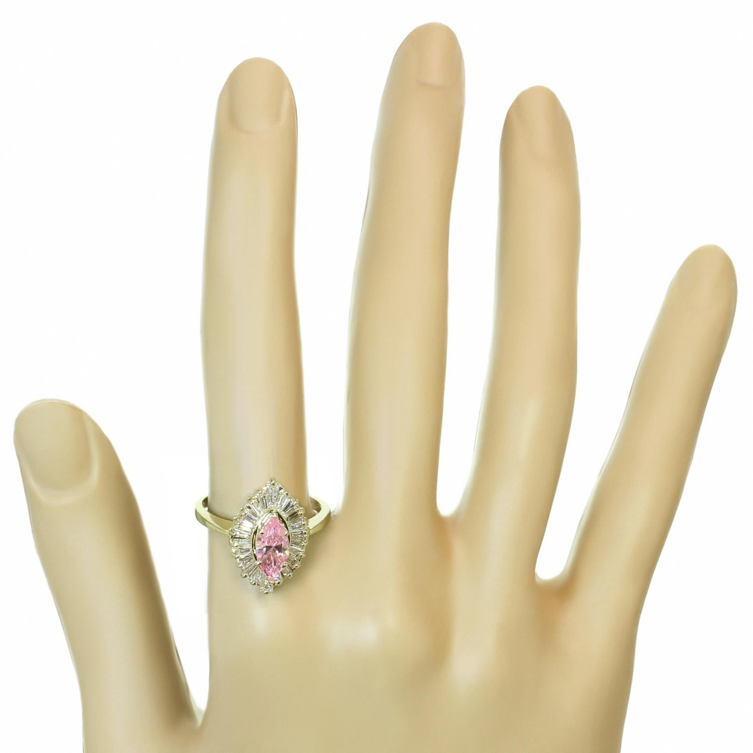 Baguette-Cut Diamond Pink Zircon Yellow Gold Ballerina Ring In Excellent Condition In New York, NY