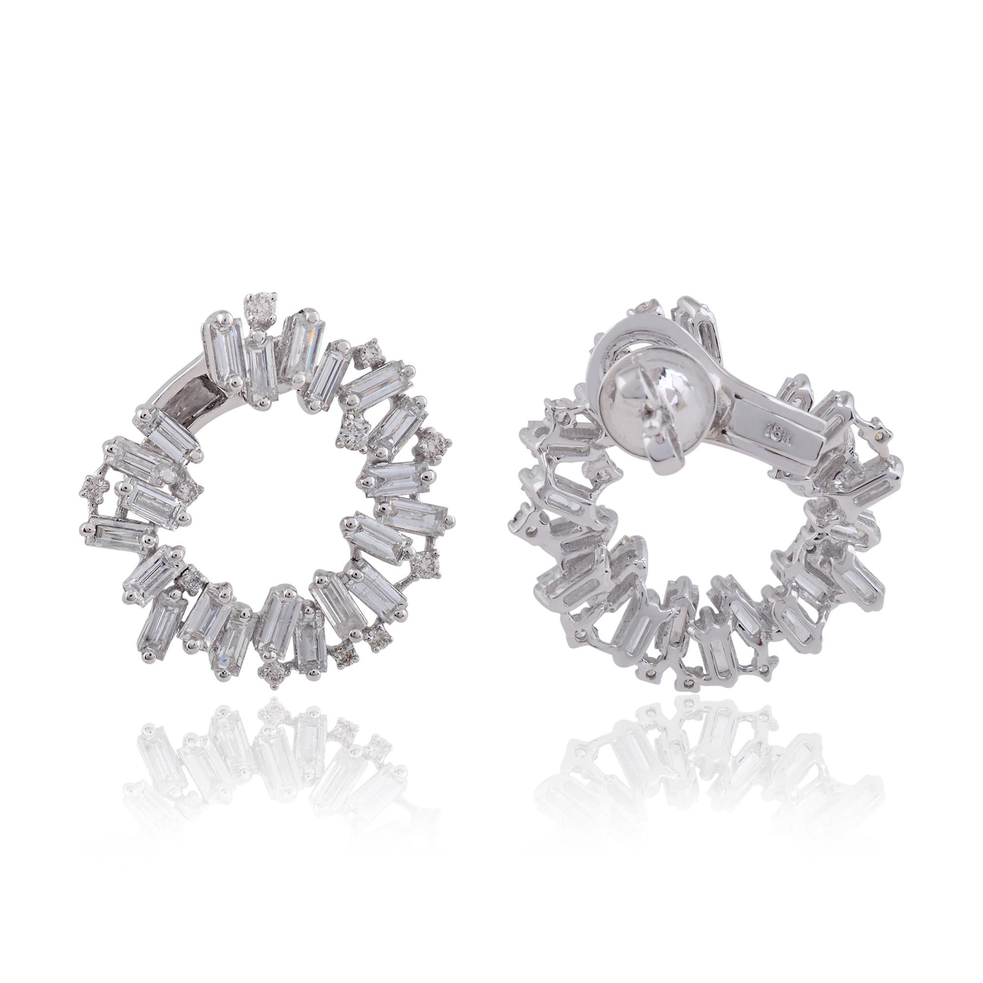 Baguette-Schliff HI/SI 4.30Ct Natürliche Diamant-Reifen-Ohrringe In 14K Weißgold Fein (Moderne) im Angebot