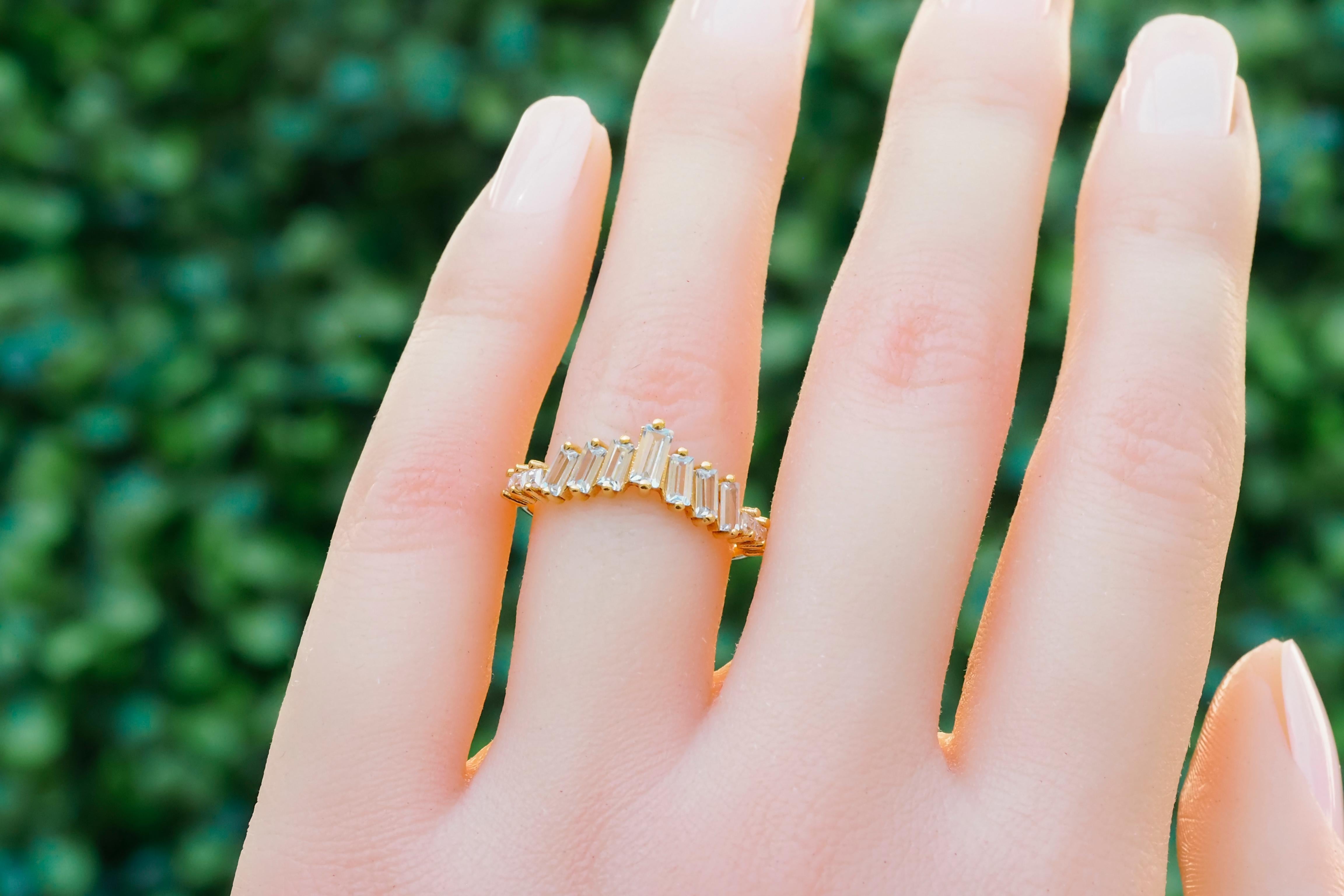 Modern Baguette cut moissanite 14k gold engagement ring. For Sale