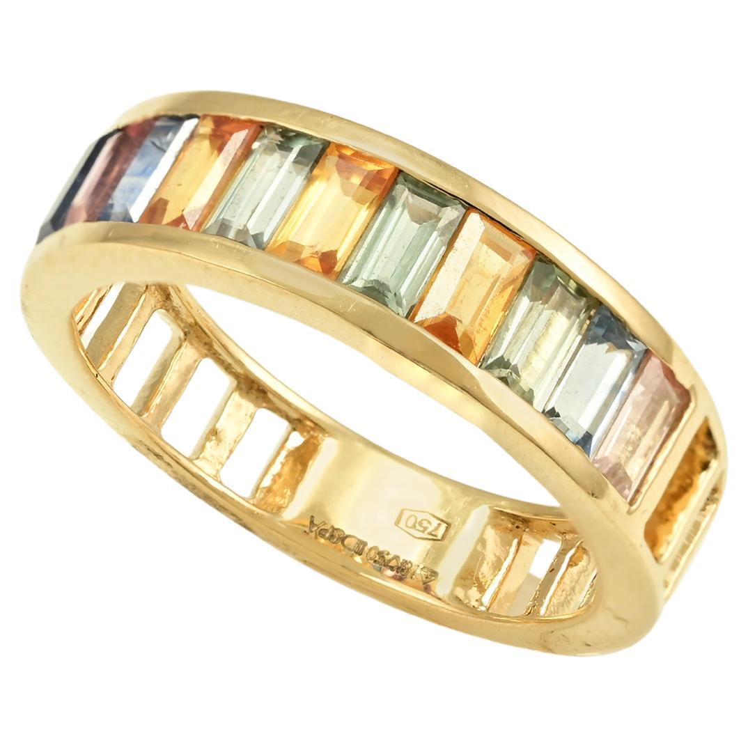 Anneau d'éternité demi-éternité en or jaune 18 carats serti de saphirs multicolores baguettes 1,8 carat