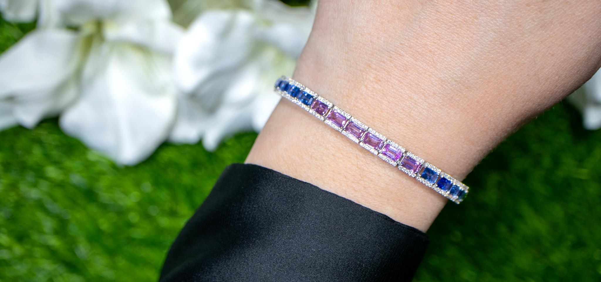 Women's or Men's Baguette Cut Multicolor Sapphires Rainbow Bracelet With Diamonds 12.7 Carats 18K For Sale
