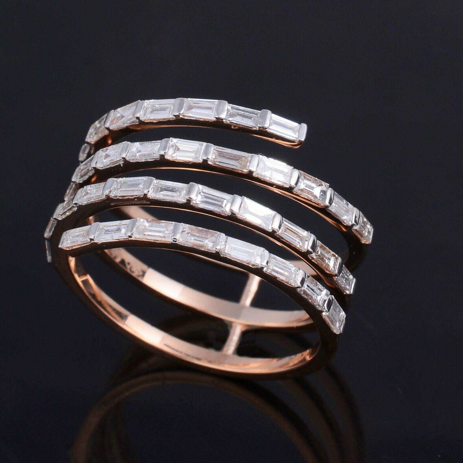 For Sale:  Baguette Diamond 18 Karat Gold Coil Ring 3