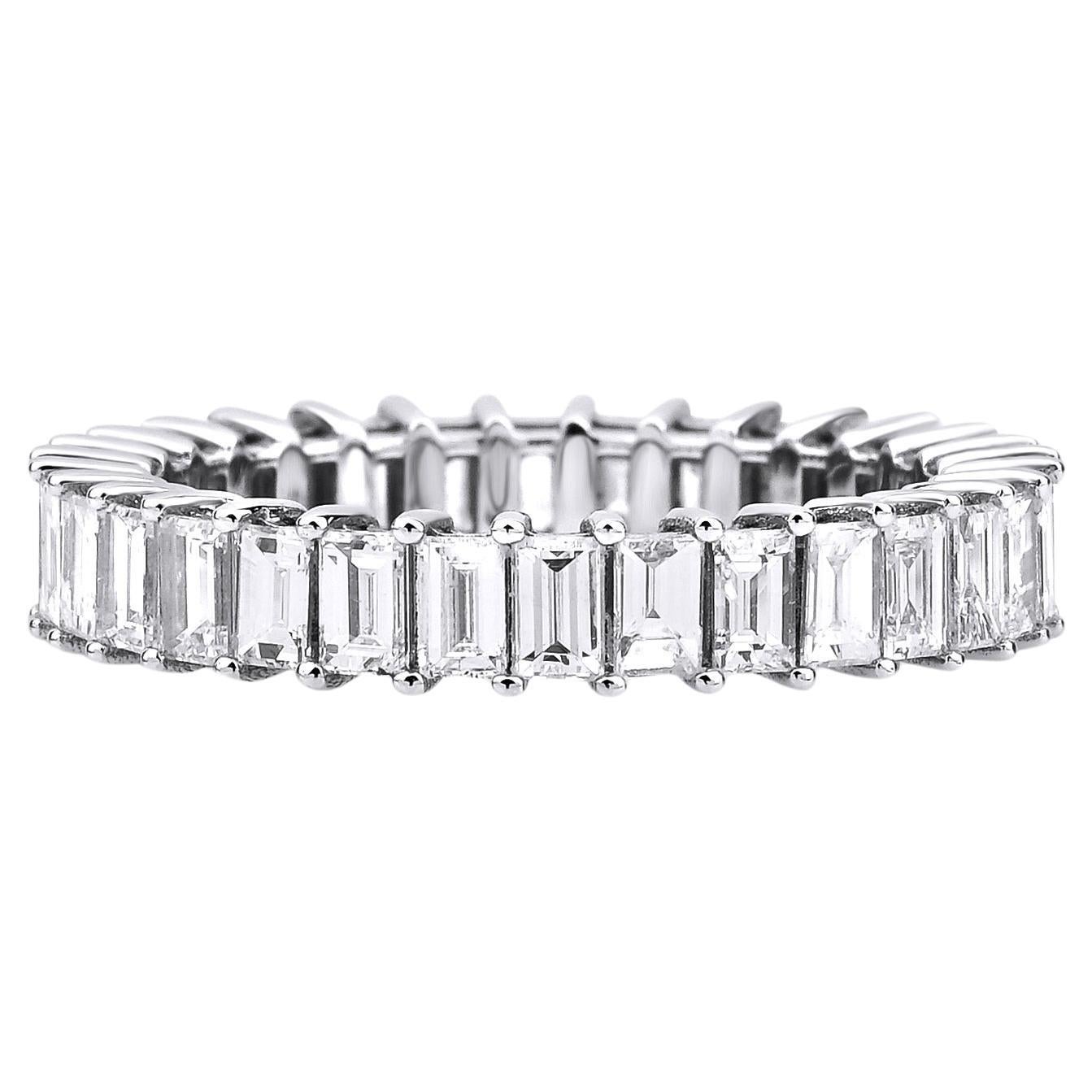 Baguette Diamond 2.64ct Solid Gold Eternity Ring For Sale