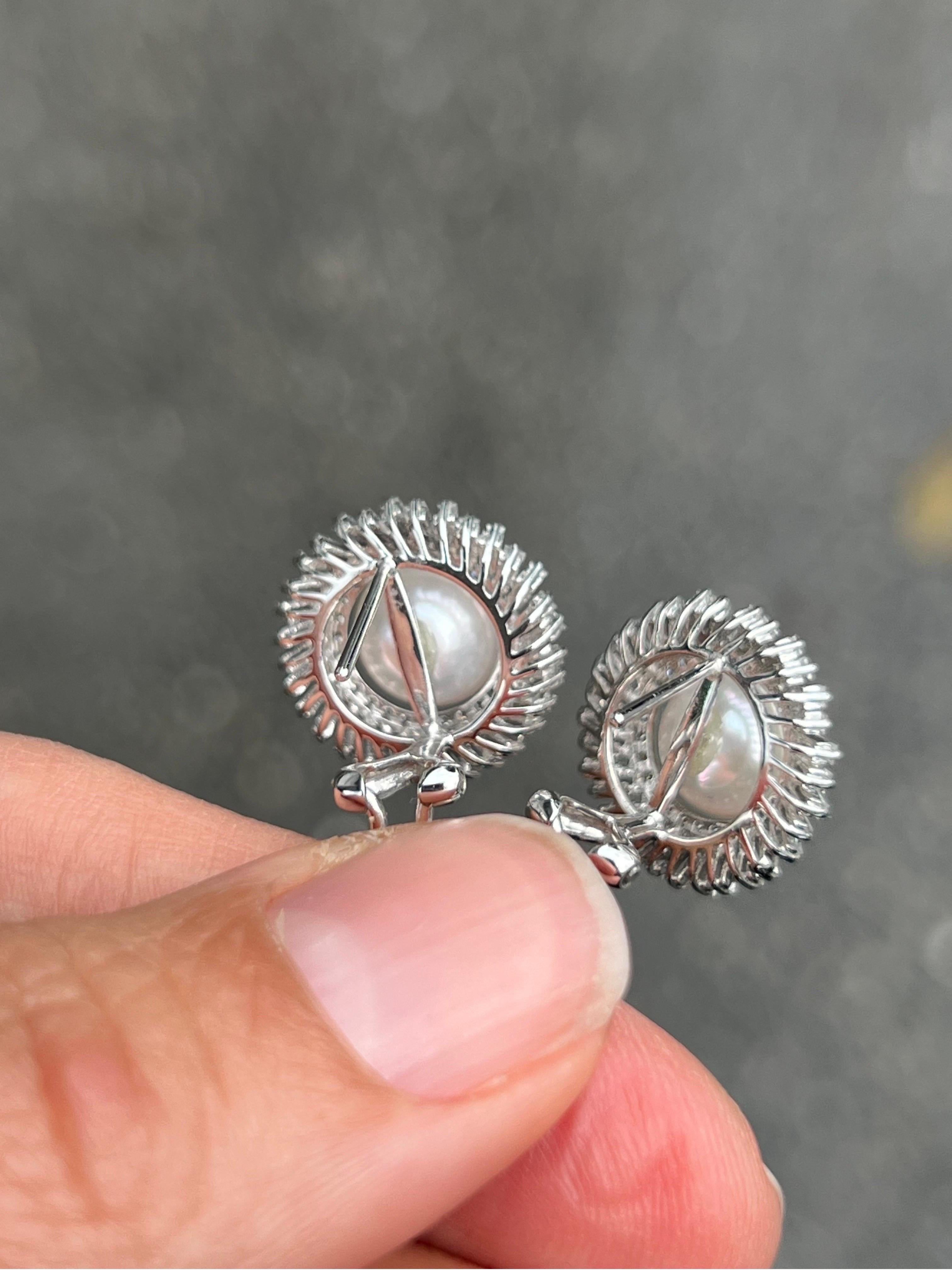 Braut-Cocktail-Ohrringe mit Baguette-Diamant und Perle Damen im Angebot