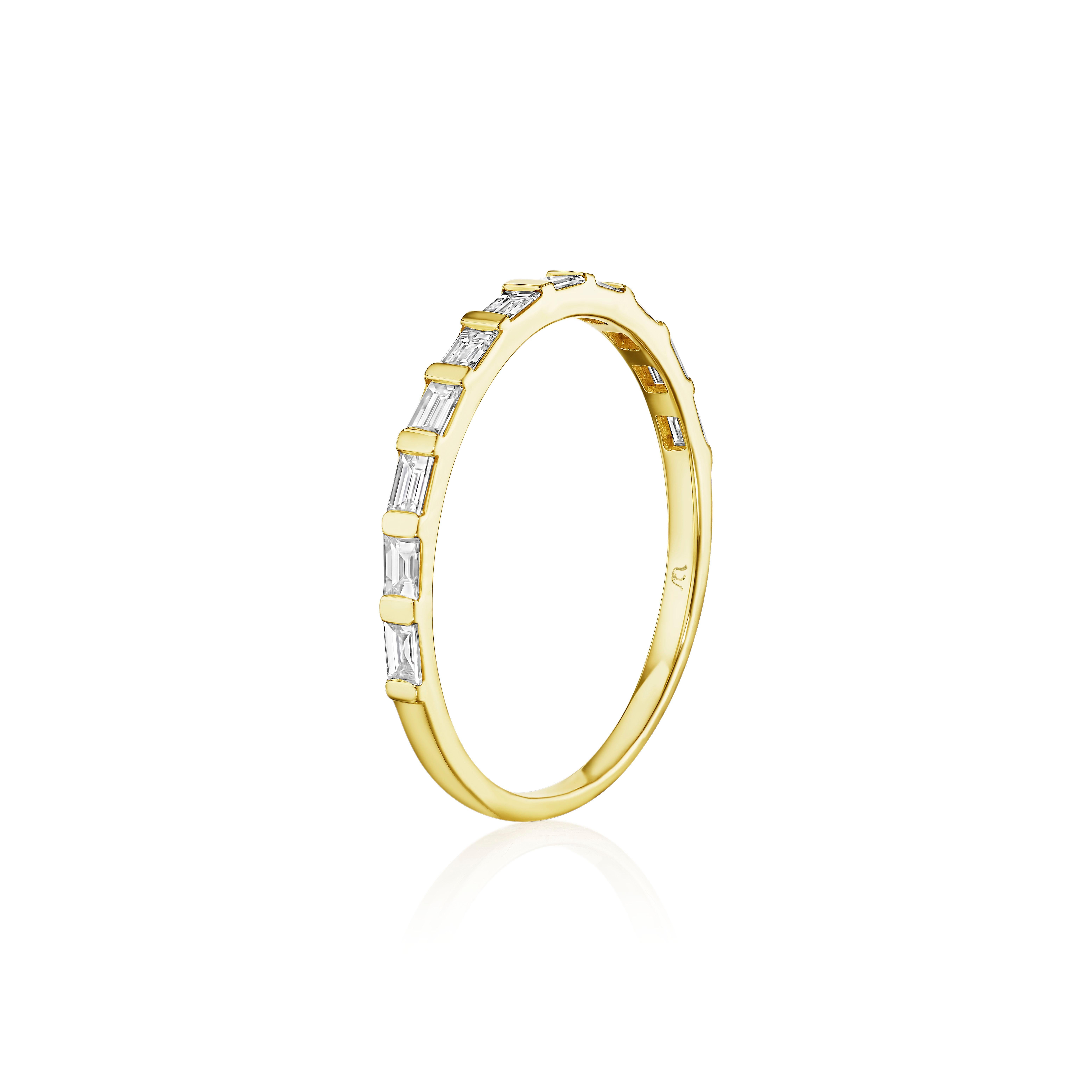 Baguette Cut Baguette Diamond Band in 14KT Yellow Gold For Sale