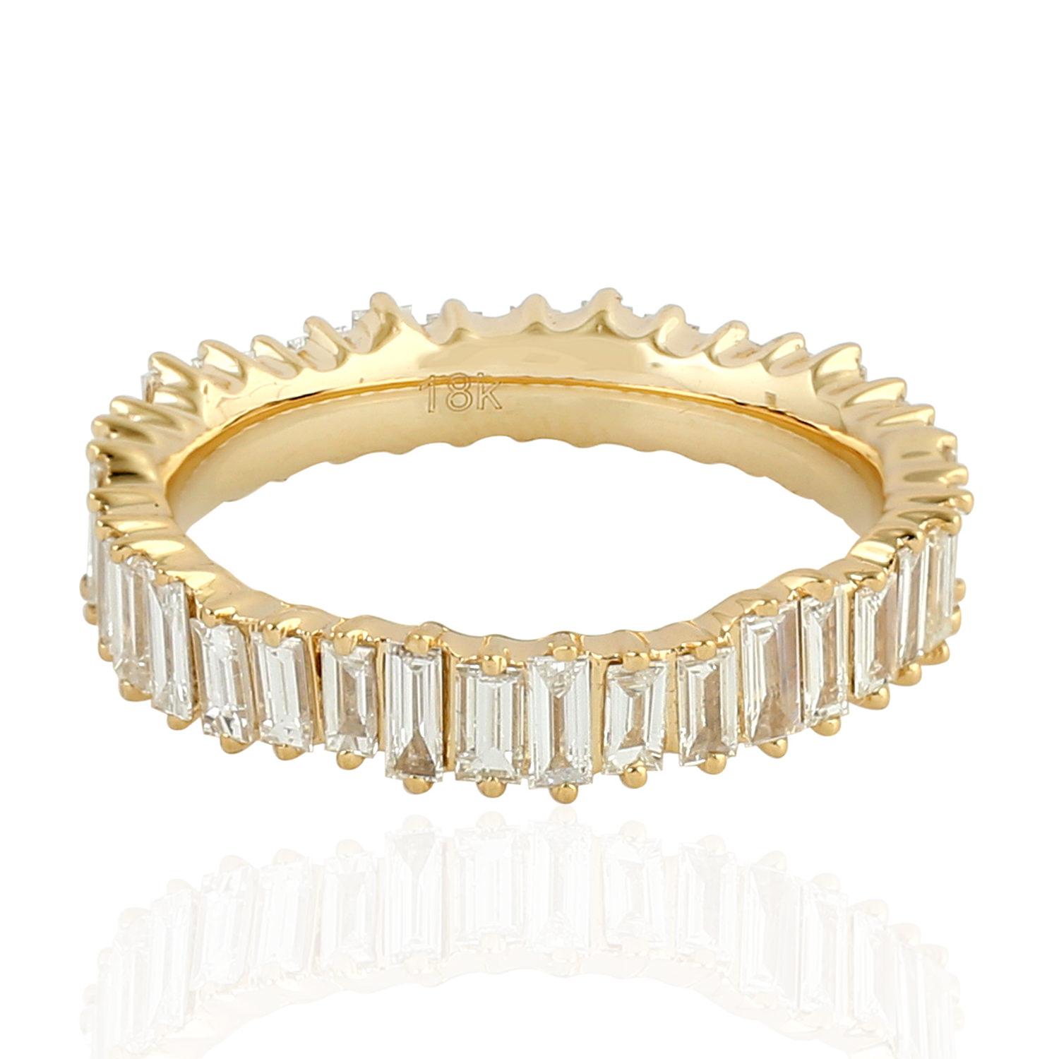 Mixed Cut Baguette Diamond Band Ring Made In 18k Yellow Gold For Sale