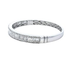 Baguette Diamond Bangle 4.23ct 14kw gold