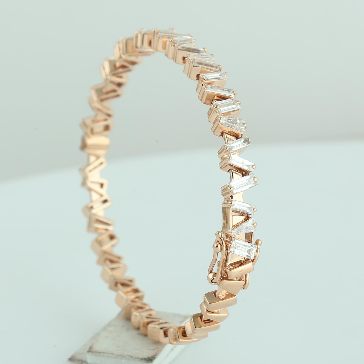 Contemporary Baguette Diamond Bangle Made In 14K Rose Gold For Sale