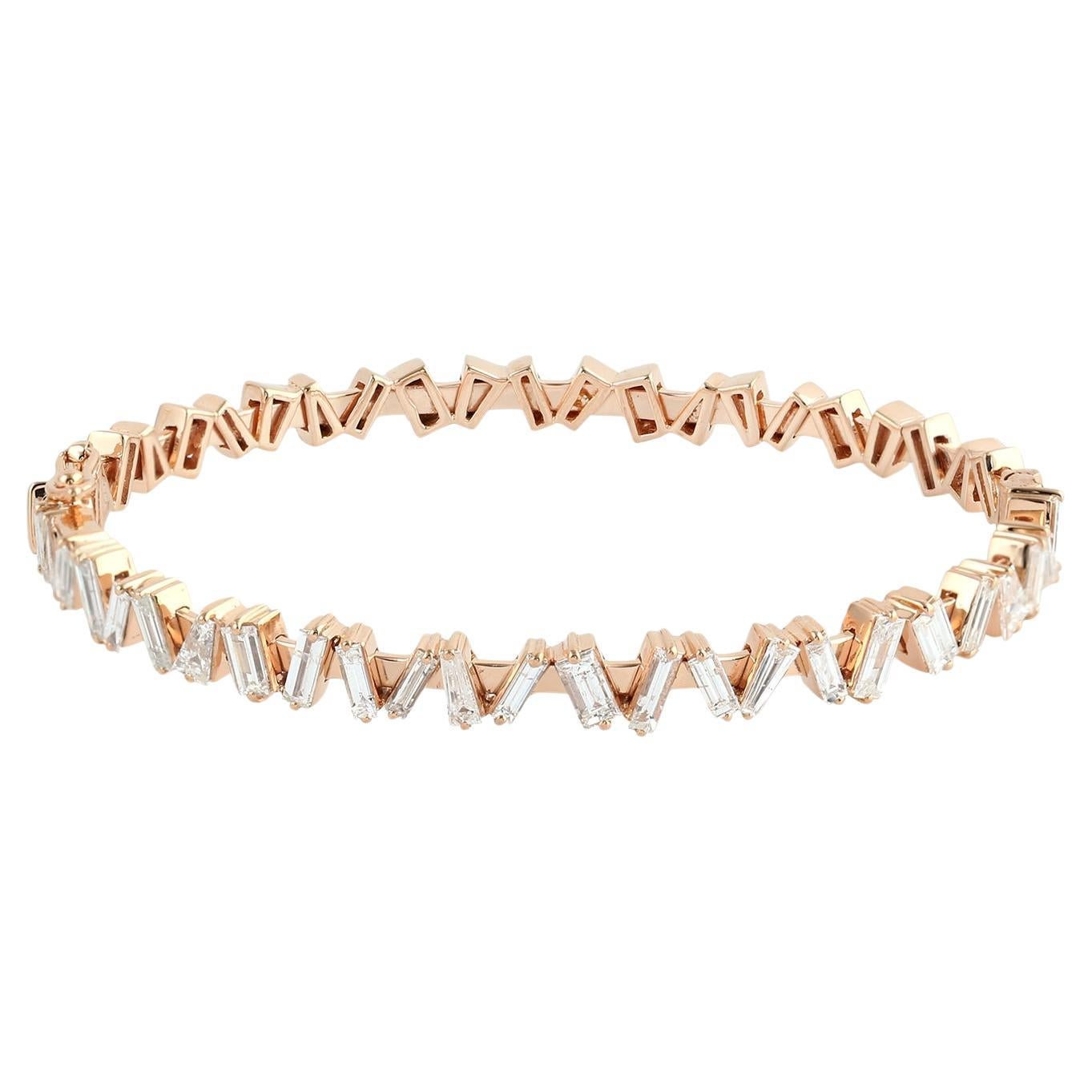 Bracelet jonc en or rose 14 carats avec diamants baguettes en vente
