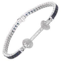 Handgefertigter Baguette-Diamant-Armband aus 14 Karat Weißgold mit blauem Saphir