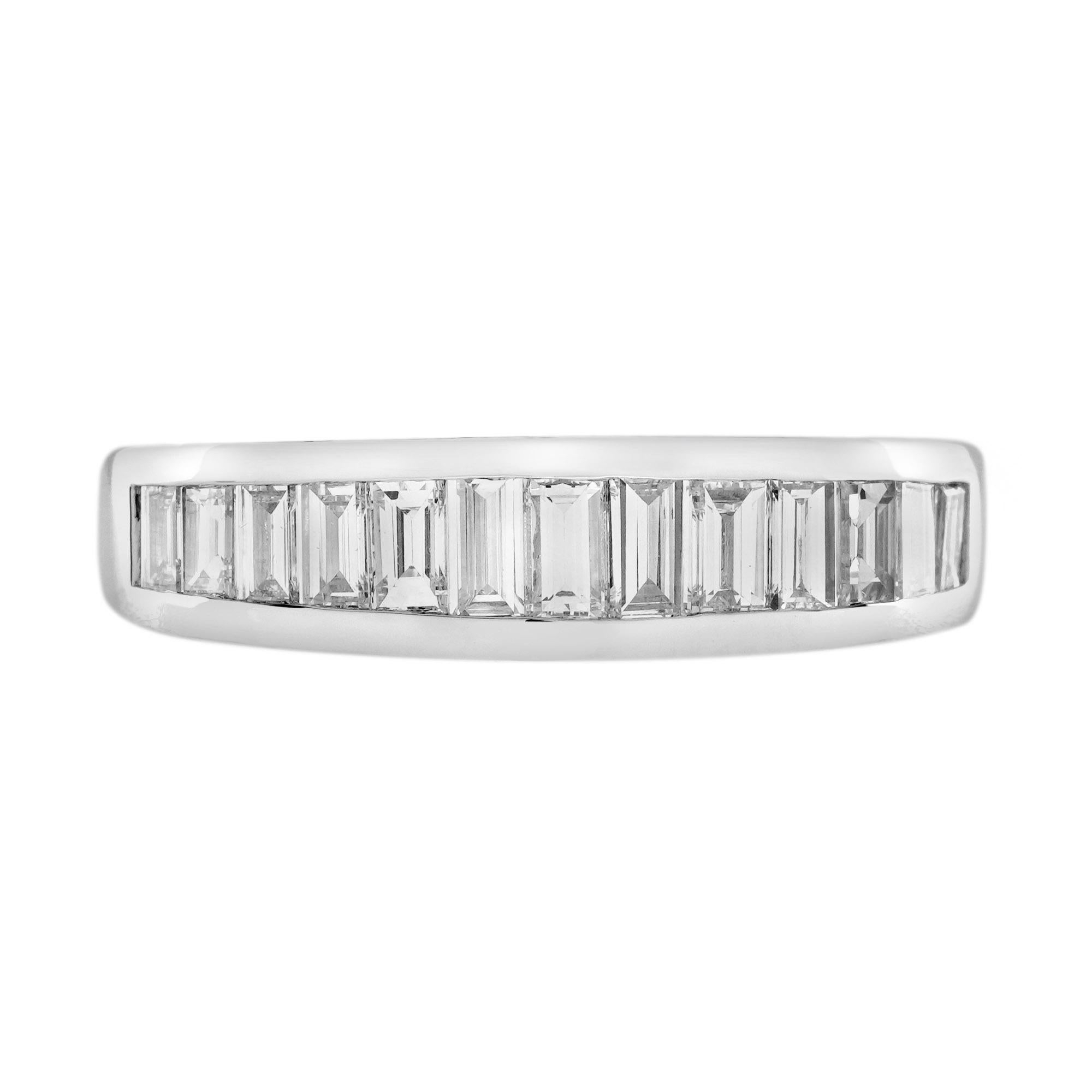 Women's Baguette Diamond Channel Set Classic Style Wedding Band Ring in Platinum 950 For Sale
