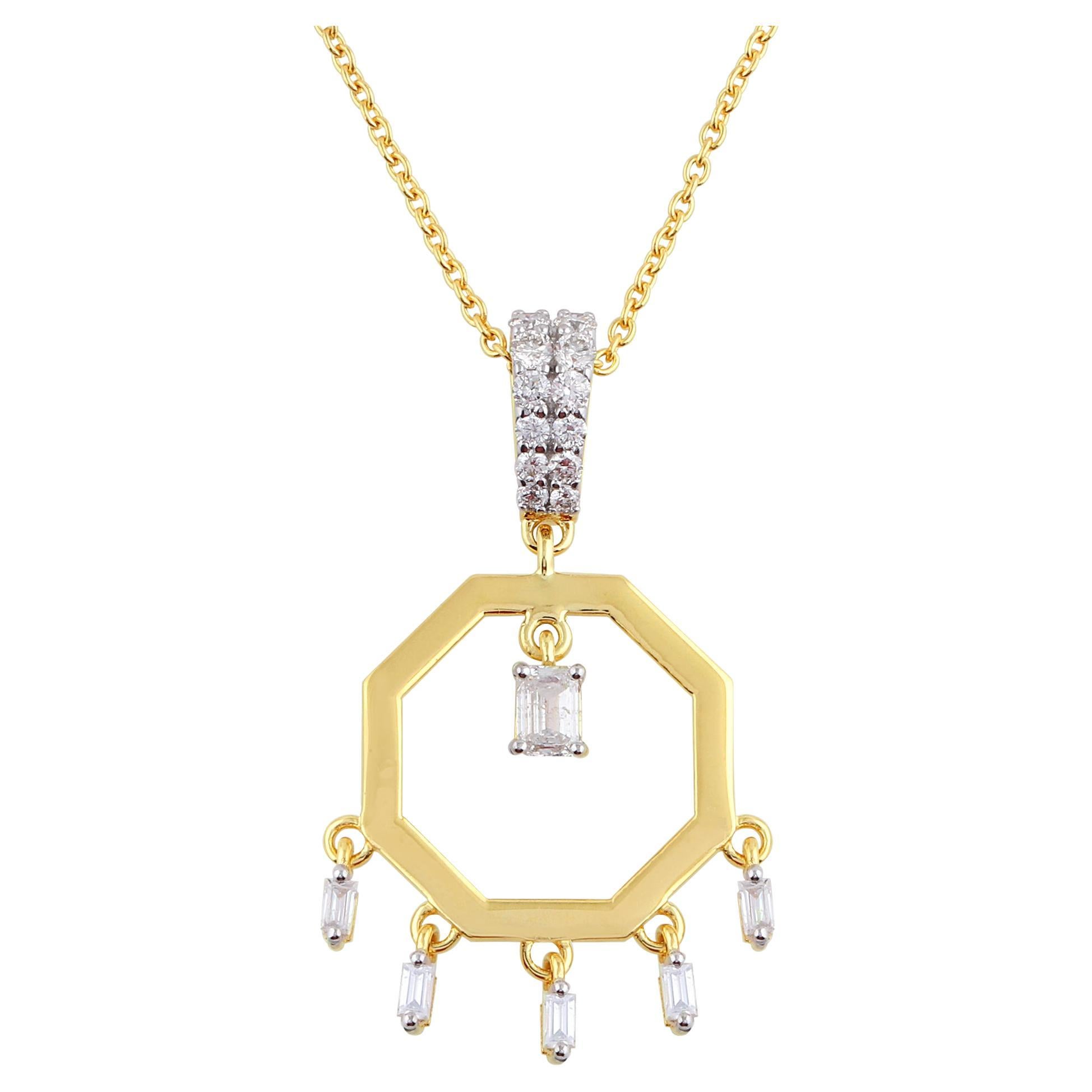 Collier pendentif breloque en or jaune 14 carats avec diamants baguettes, fabrication artisanale en vente