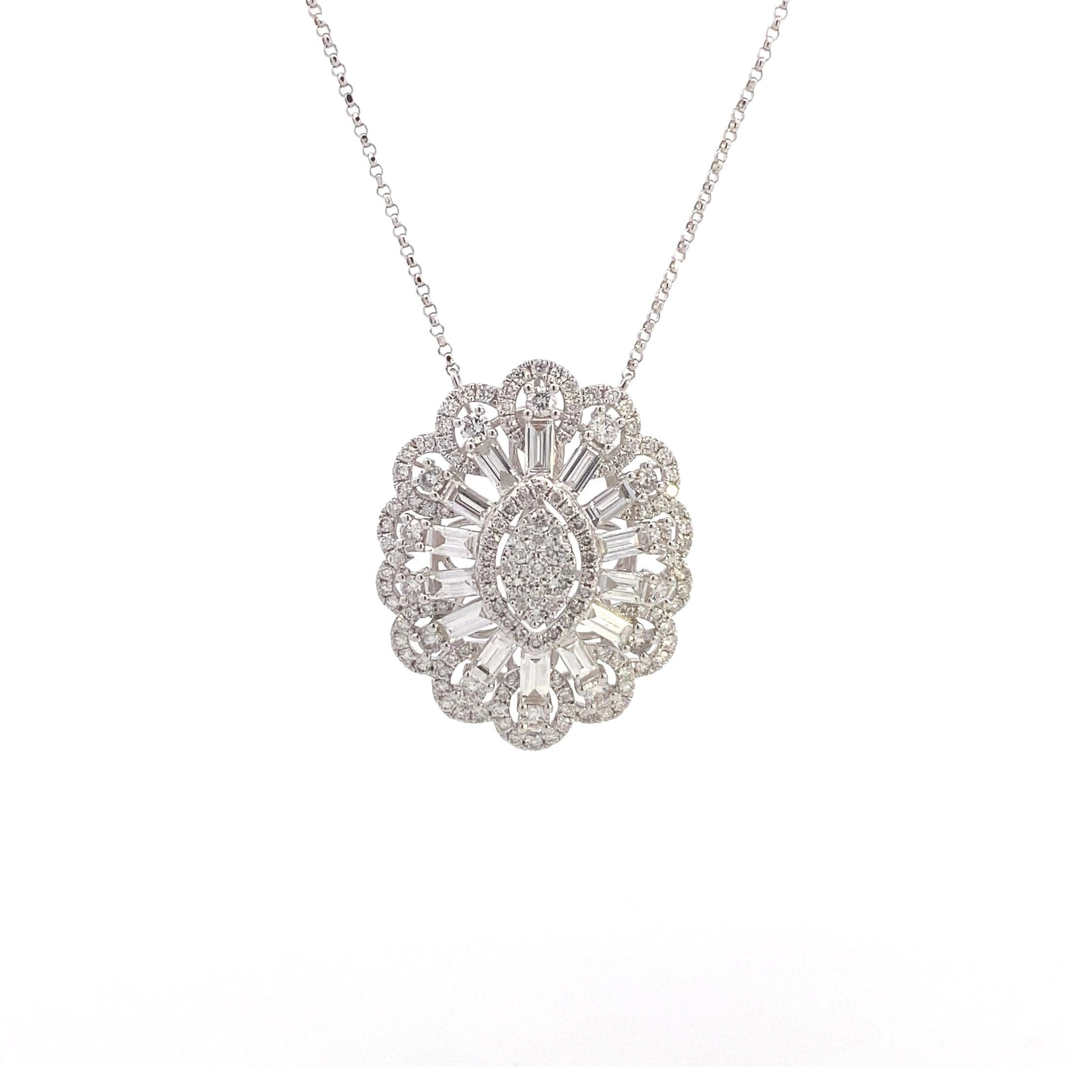 Taglio rotondo Maurice Fine Jewelry - Ciondolo a grappolo con diamante Baguette in vendita