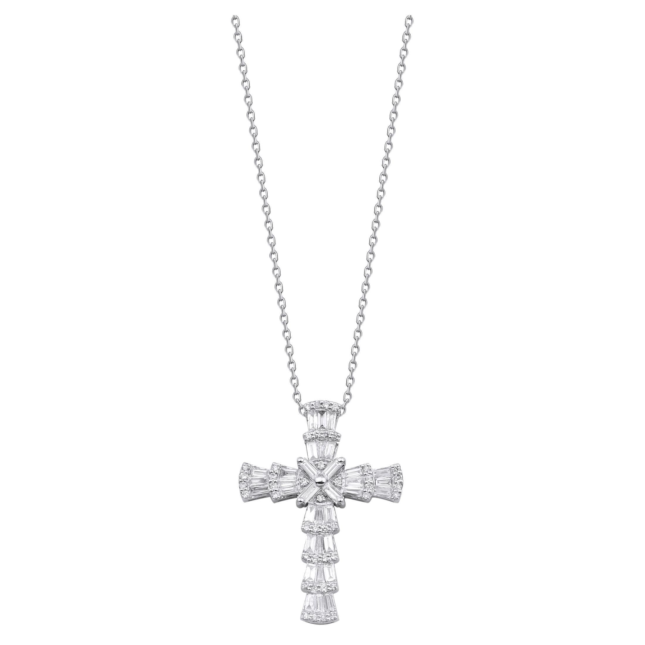 Collier cocktail croix en or massif avec diamants baguettes
