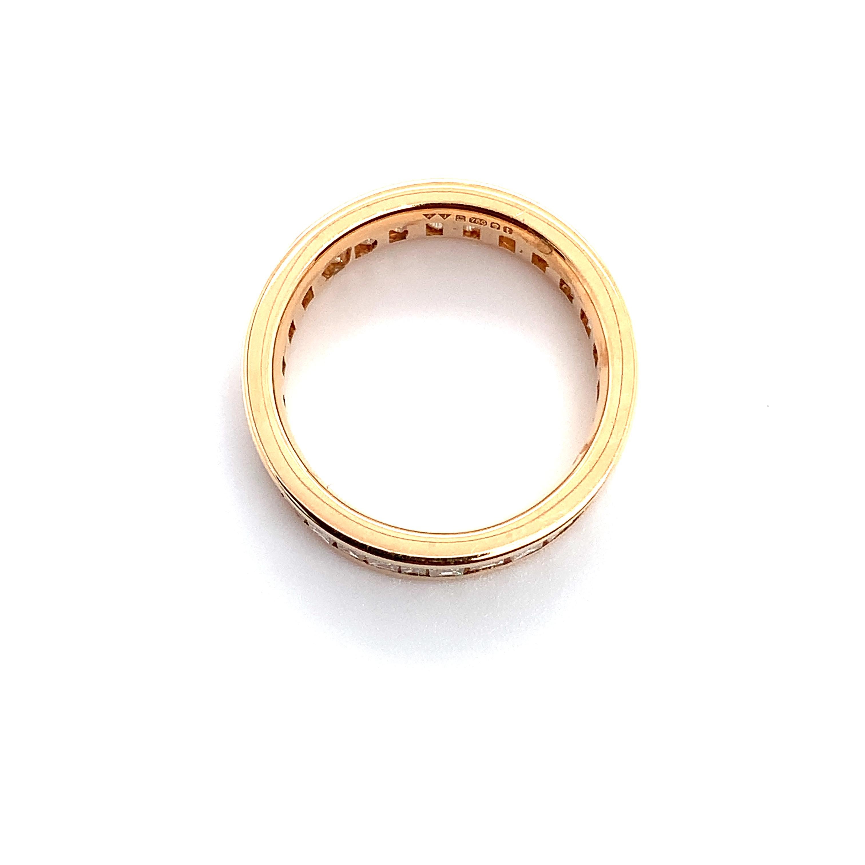 Anello di fidanzamento a eternità con diamante baguette in oro rosa 18k In condizioni Nuovo in vendita a London, GB