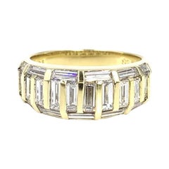 Baguette Diamond Mosaic 18 Karat Yellow Gold Band