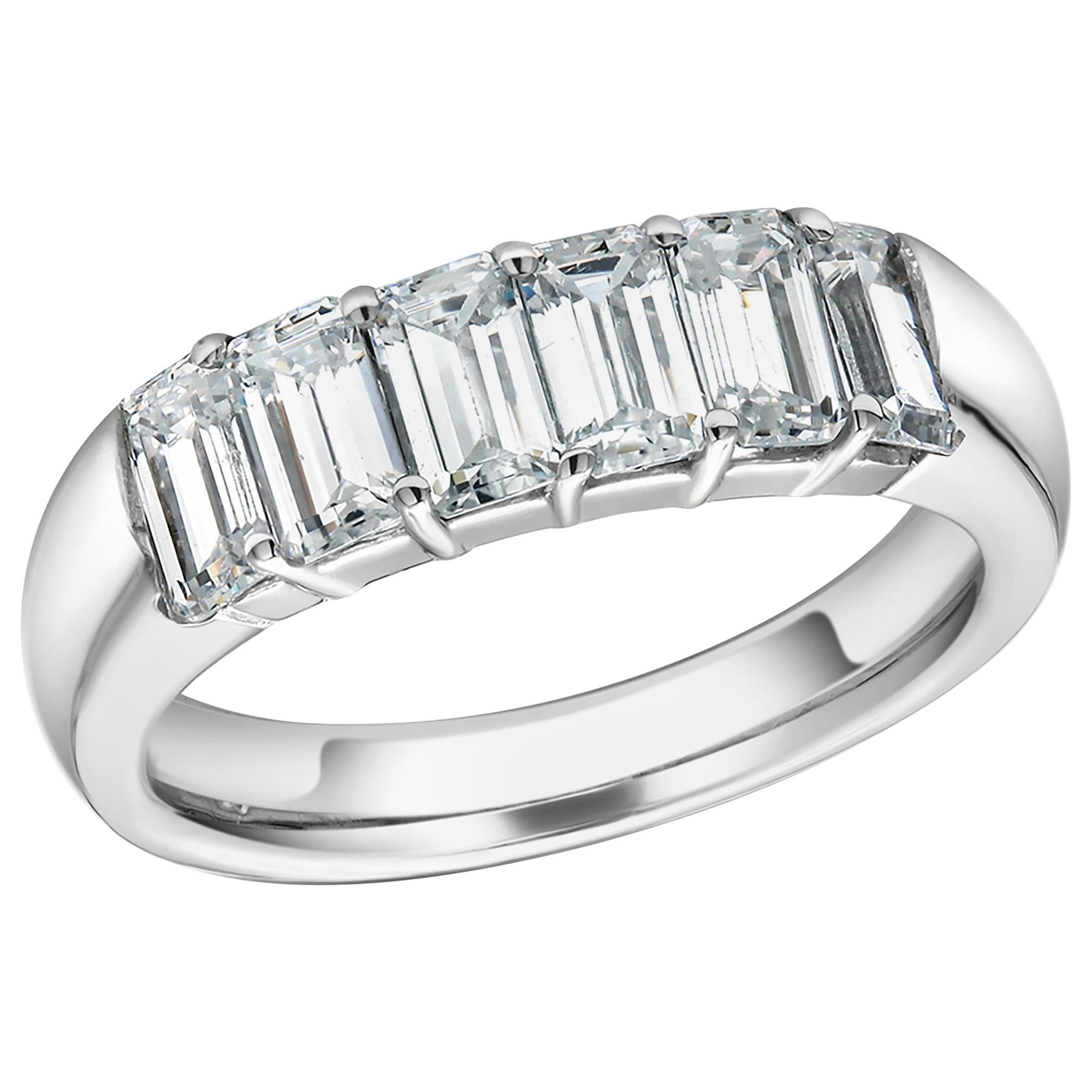 Baguette Diamond Partial Prong Set 18 Karat Gold Ring Weighing 1.50 Carat