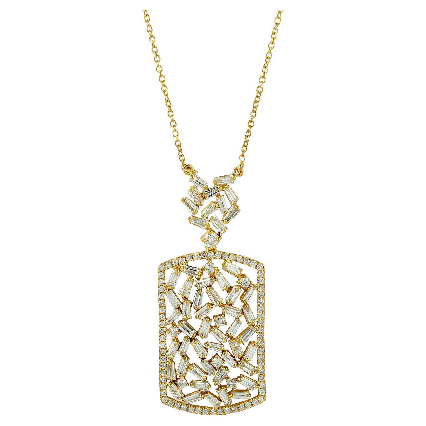 Halskette mit Baguette-Diamant-Anhänger aus 18 Karat massivem Gelbgold