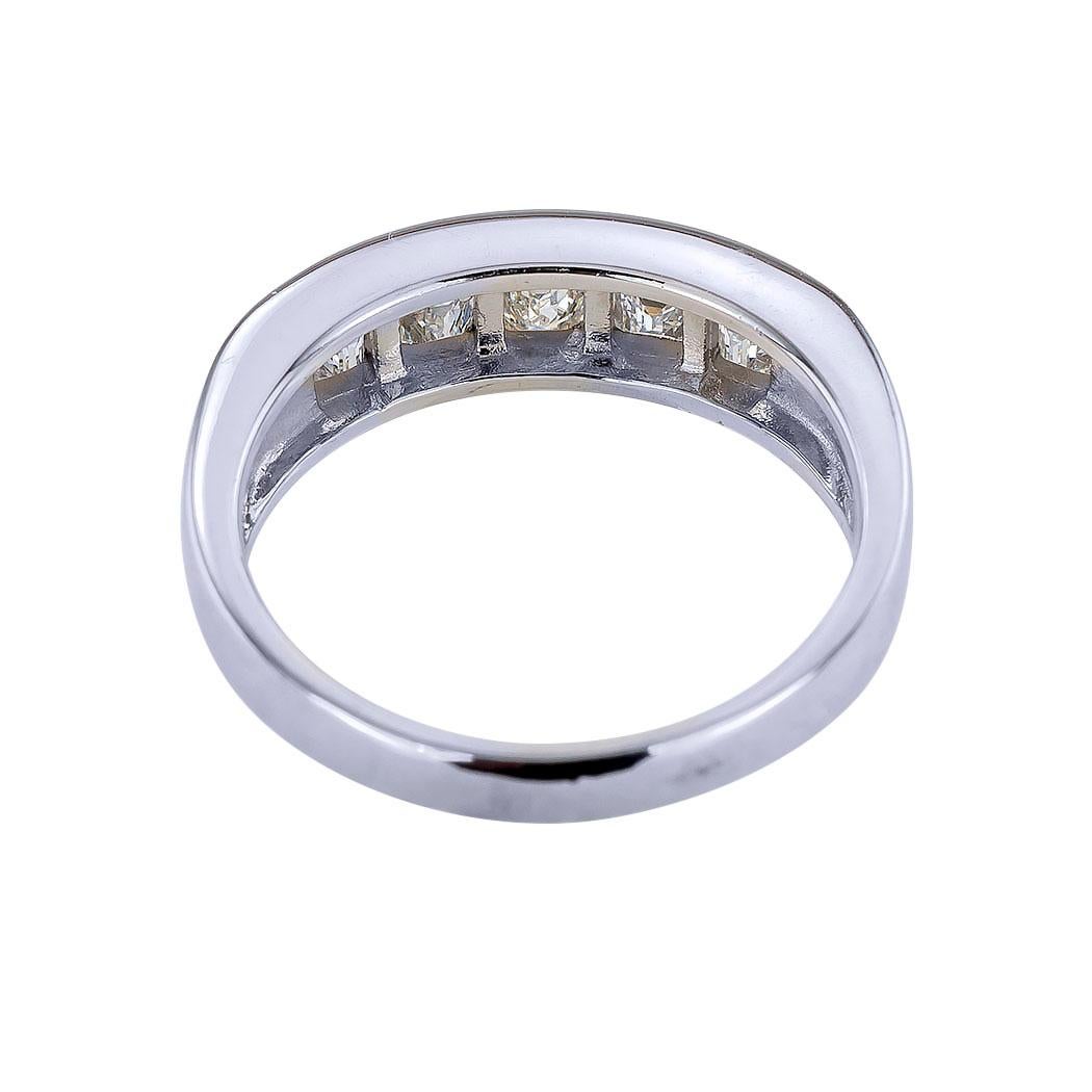 Baguette Diamond Platinum Wedding Ring In Good Condition In Los Angeles, CA