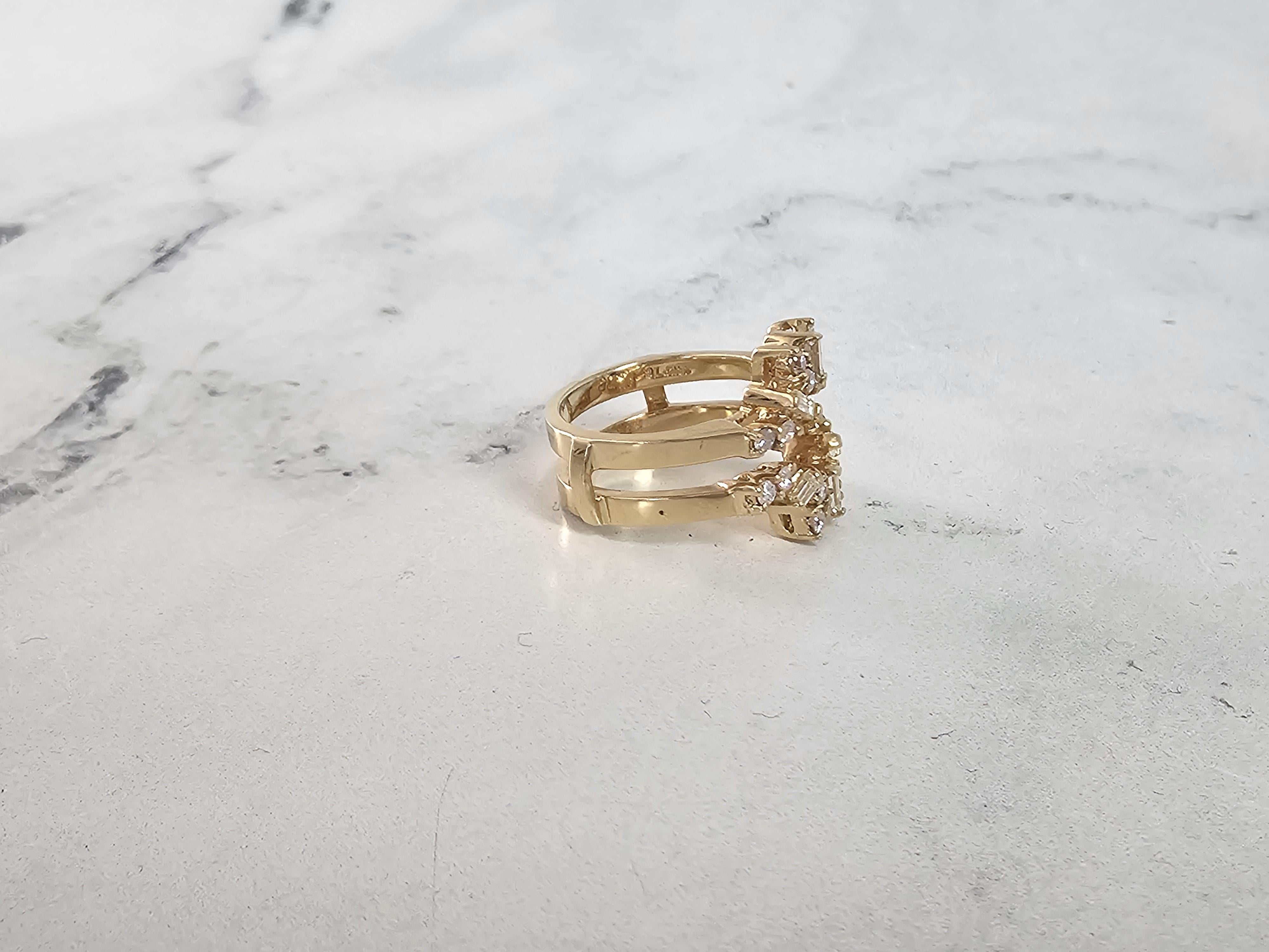 Baguette Diamant Ring Guard 14k Gelbgold im Zustand „Neu“ im Angebot in Sugar Land, TX