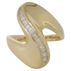 Baguette Diamond Swirl Statement Ring in 18K Yellow Gold