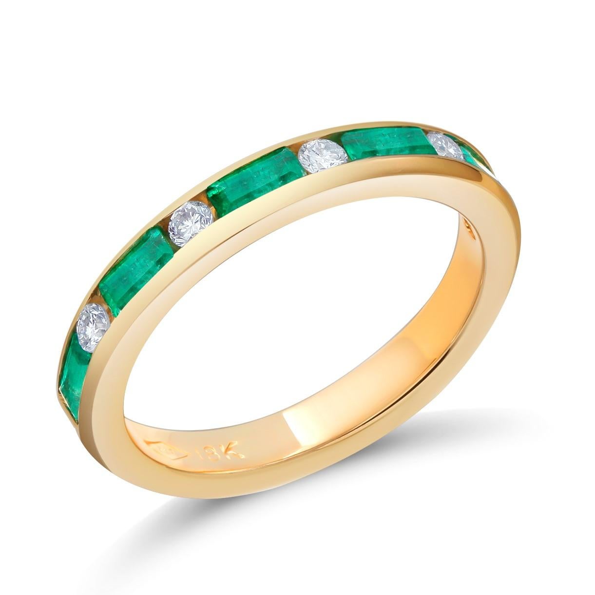 Women's Baguette Emerald Alternating Round Diamond Partial Yellow Gold Band