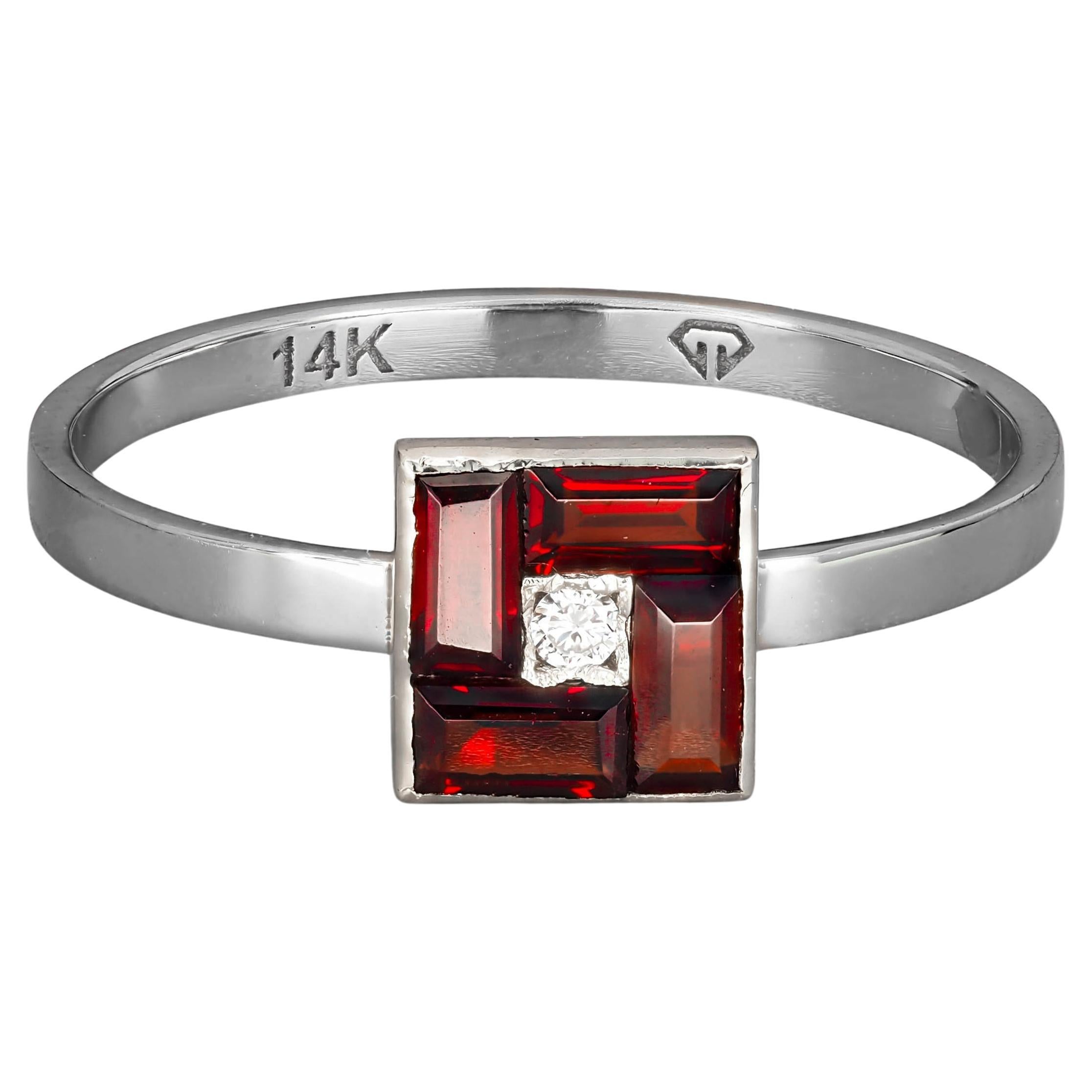 Baguette garnet 14k gold ring. 