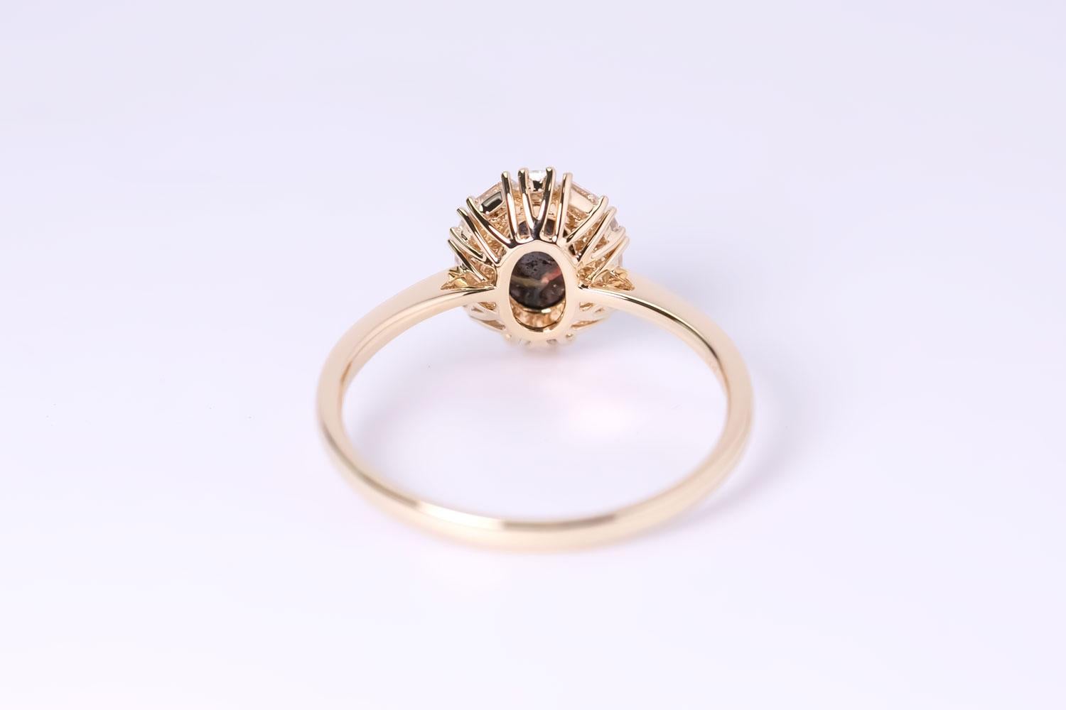 Anello di fidanzamento Baguette Halo Diamond Australian Boulder Opal Oro giallo 18 carati in vendita 5