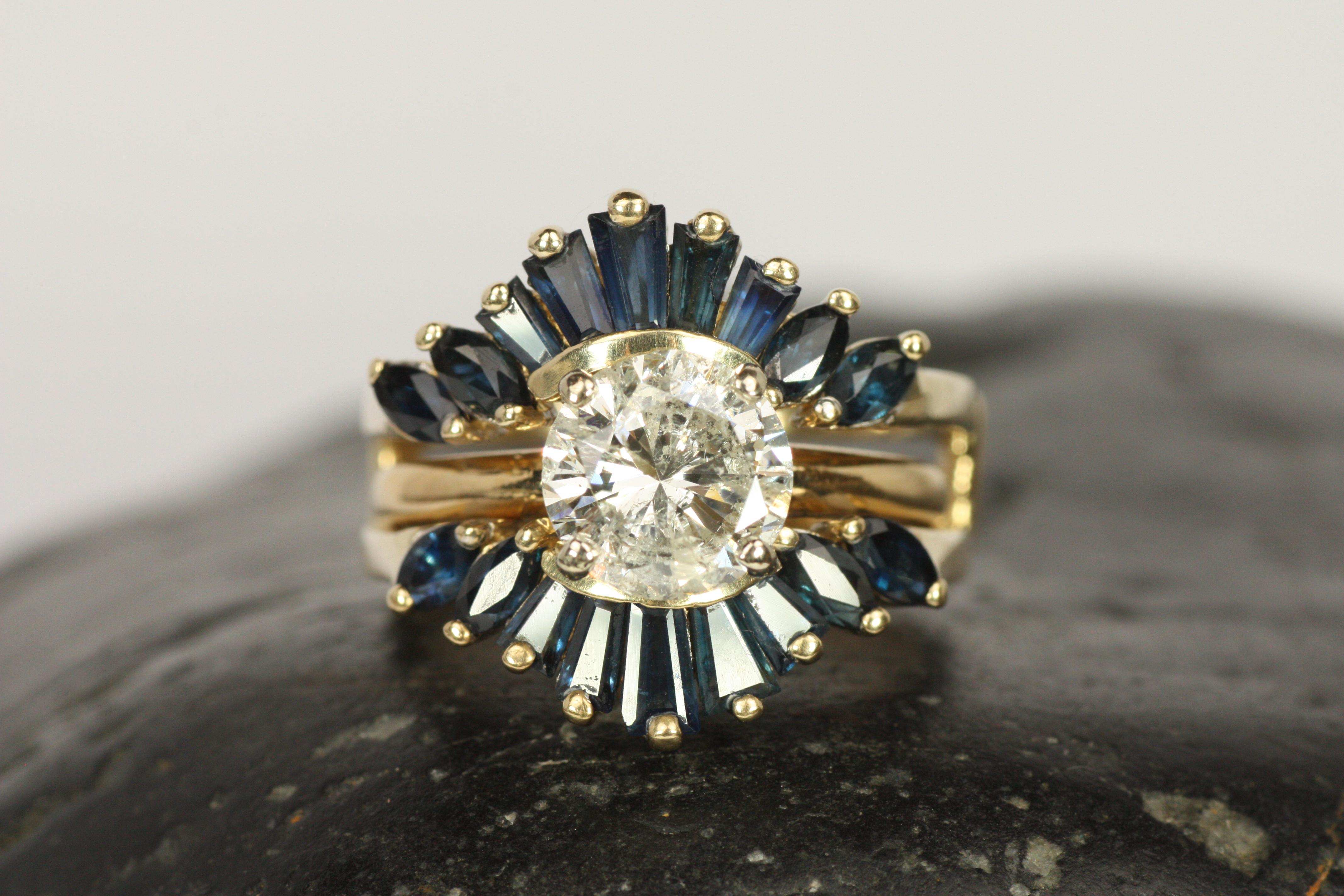 Baguette & Marquise saphir bleu bague de mariage en or jaune 14K Bon état - En vente à Santa Monica, CA