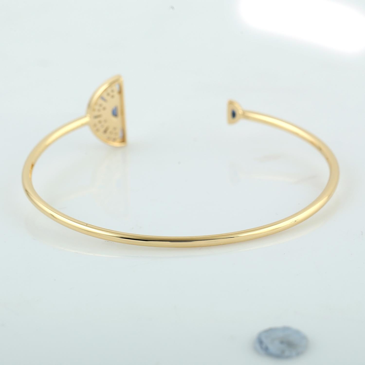 Art nouveau Bracelet jonc baguette avec diamants pavés en or jaune 18 carats en vente