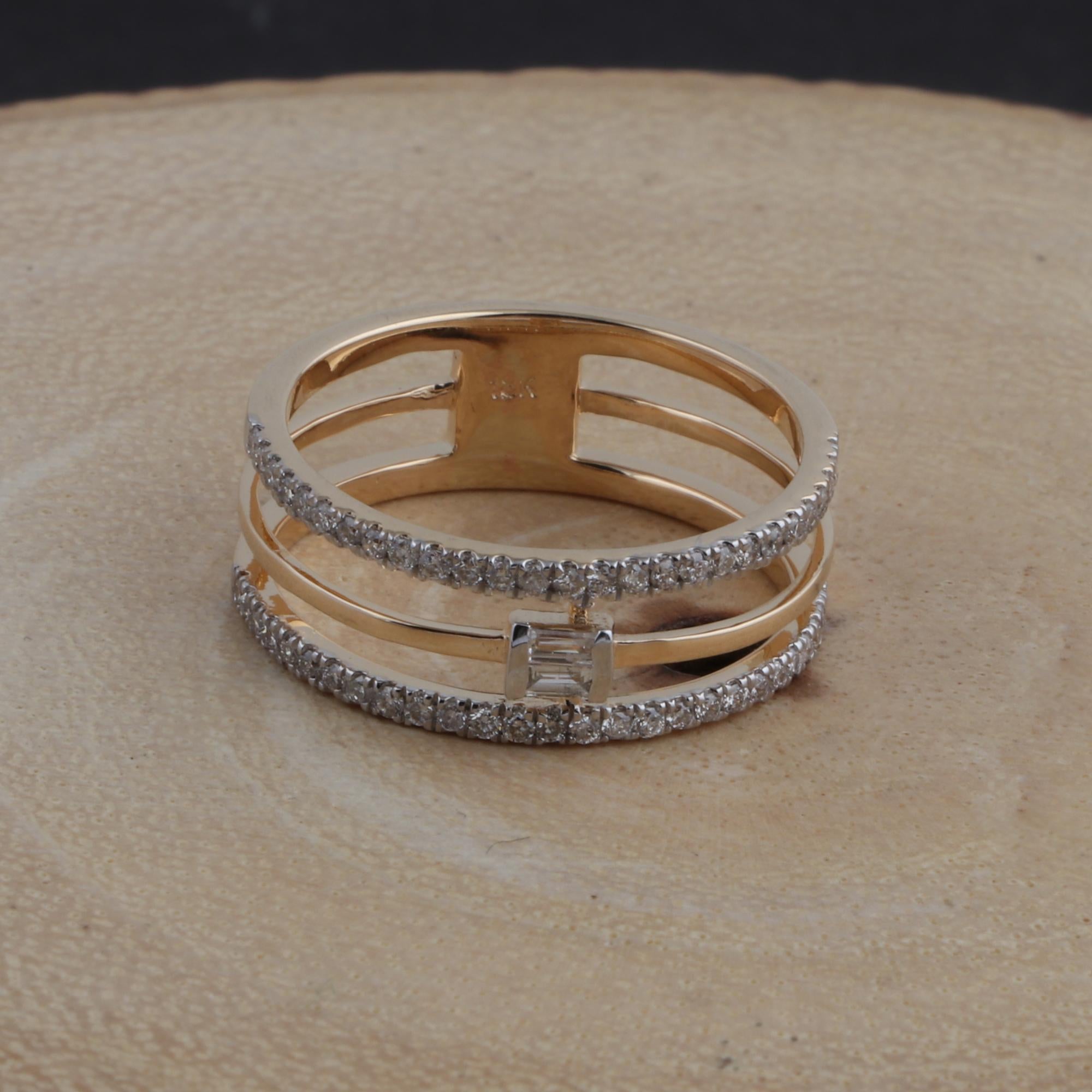 For Sale:  Baguette Pavé SI/H Diamonds Triple Band 18k Yellow Gold Wedding Band Ring 2