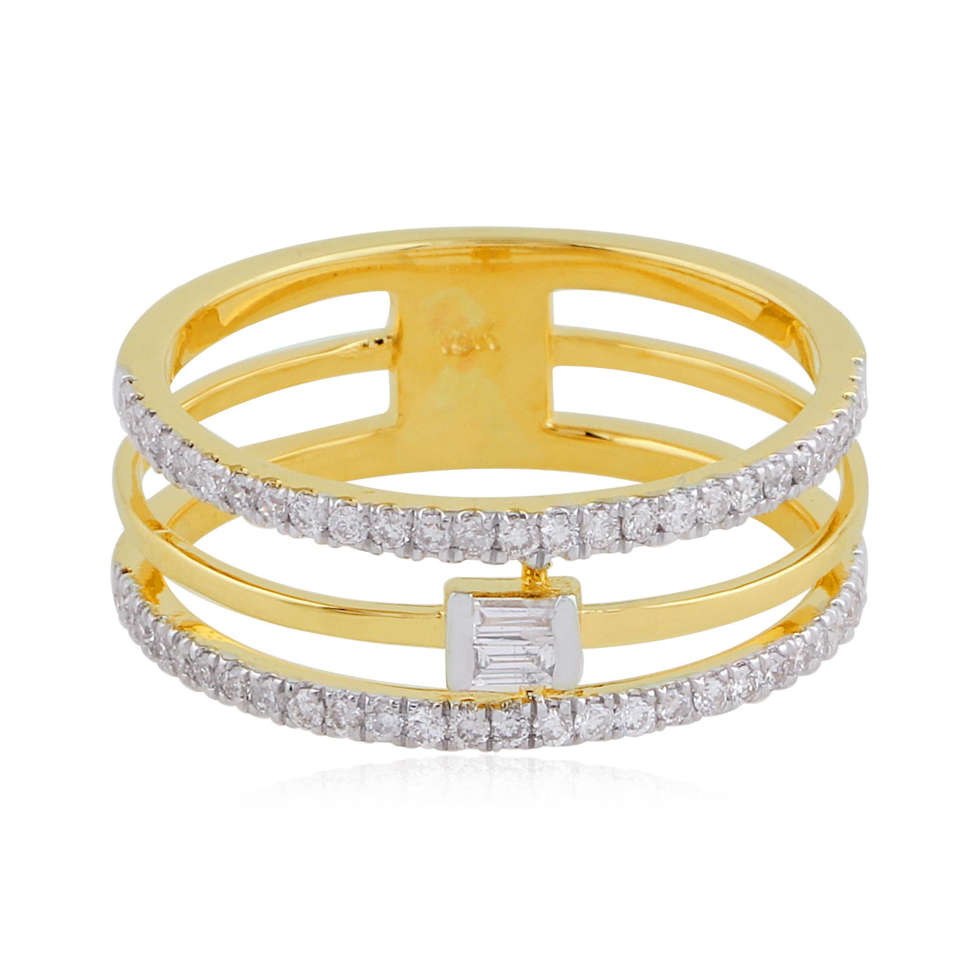 For Sale:  Baguette Pavé SI/H Diamonds Triple Band 18k Yellow Gold Wedding Band Ring 5
