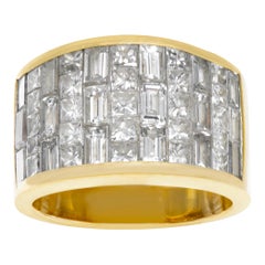 Vintage Baguette & pincess cut diamonds ring in yellow gold