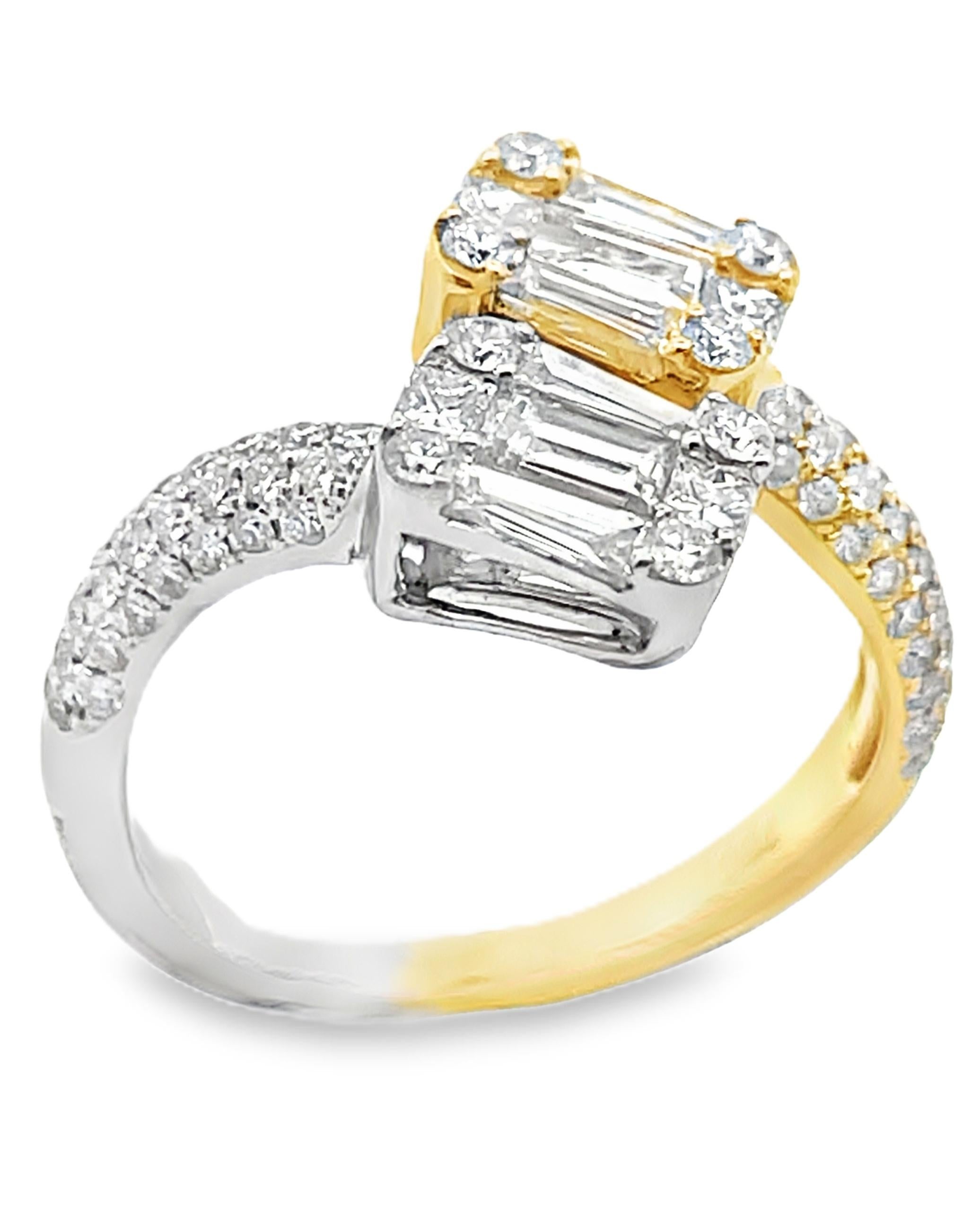 Baguette, Prinzess-Schliff und runder Diamant 18k Zwei-Ton-Bypass-Ring im Angebot 2