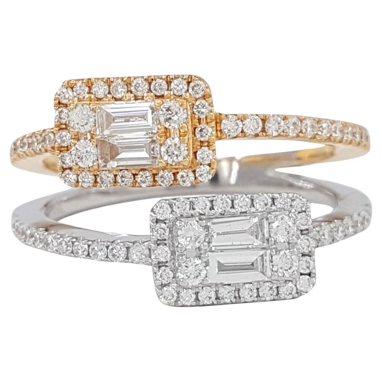 Bague en or rose et blanc 18 carats avec diamant baguette et diamant rond brillant de type "by-pass".