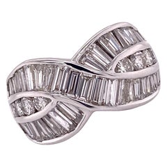 Baguette Round Brilliant Diamond 18 Karat White Gold Crossover Band Ring