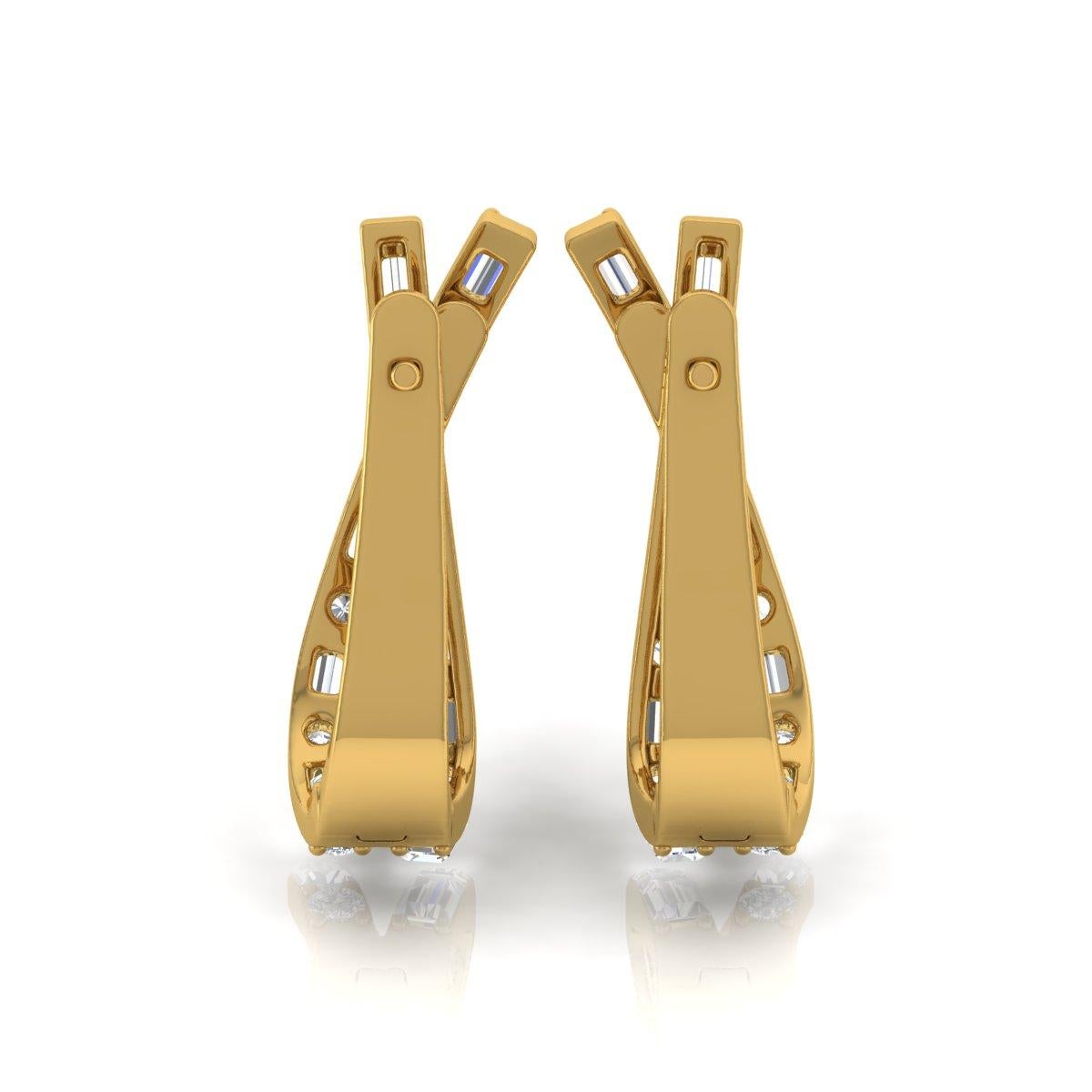 Taille baguette Créoles en or jaune 14 carats avec diamants baguettes de 1,8 carat SI/H en vente