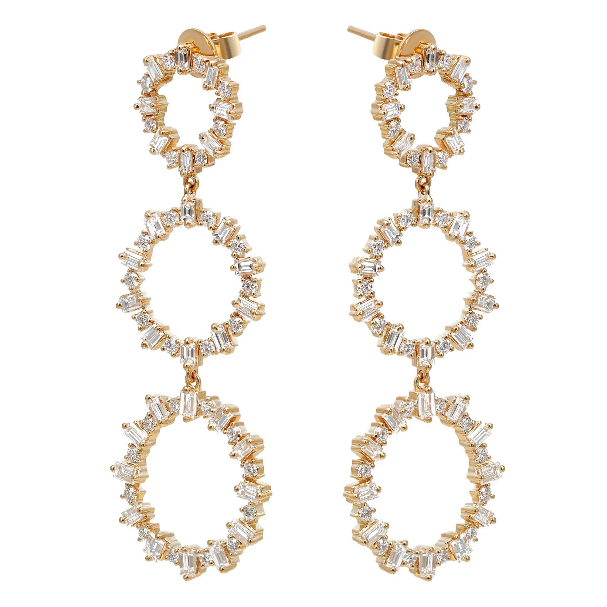 Modern Baguette & Round Cut Diamond Dangle Drop Earrings 18K Yellow Gold 4.58Cttw  For Sale