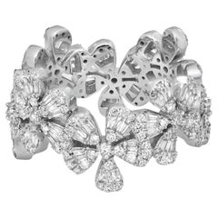 Anillo multiflor con diamantes talla baguette y redonda Oro blanco de 14 quilates 1,57 ctw ZA 7