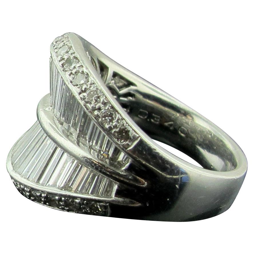 Baguette and Round Cut Diamond Ring Set in Platinum For Sale