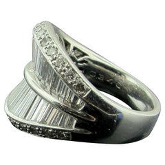 Retro Baguette and Round Cut Diamond Ring Set in Platinum