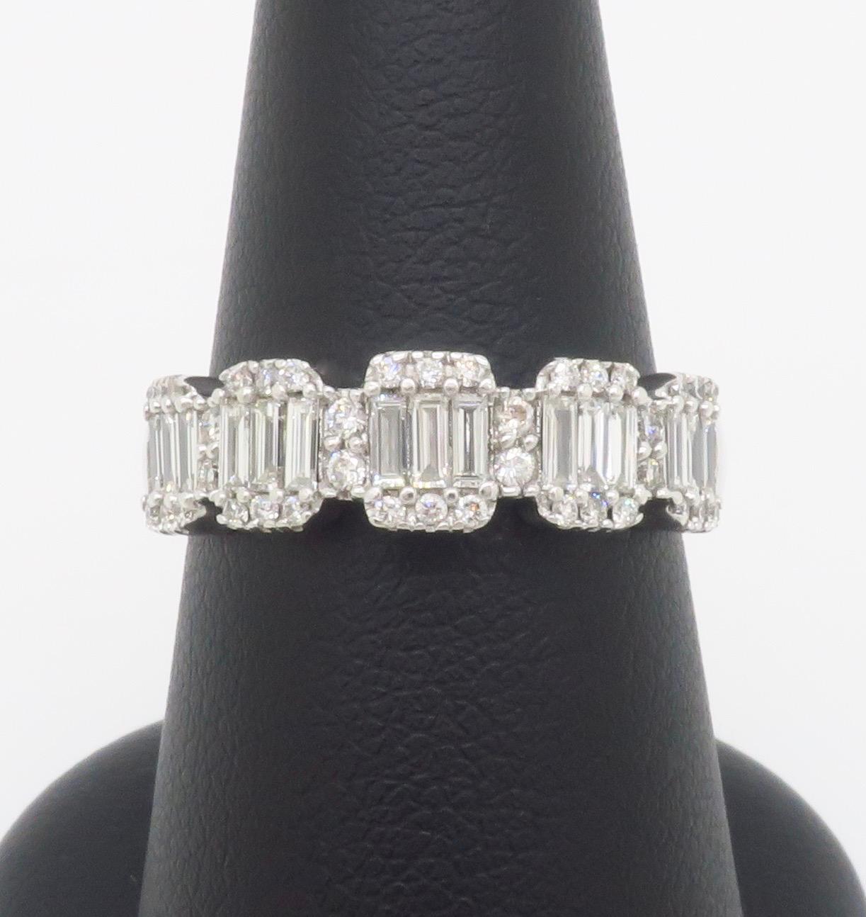 Baguette & Round Diamond Band Ring in White Gold For Sale 2