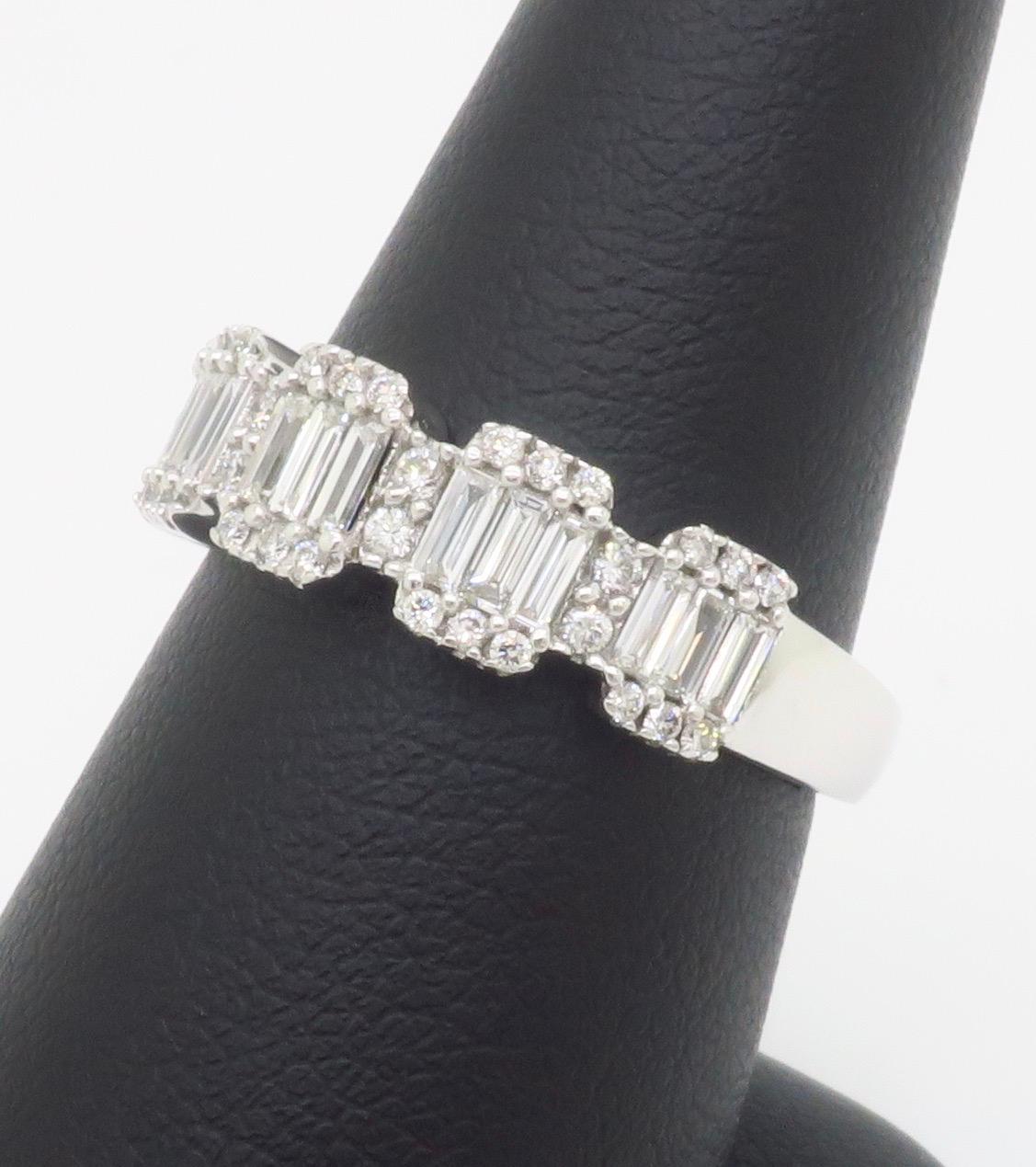Baguette & Round Diamond Band Ring in White Gold For Sale 3