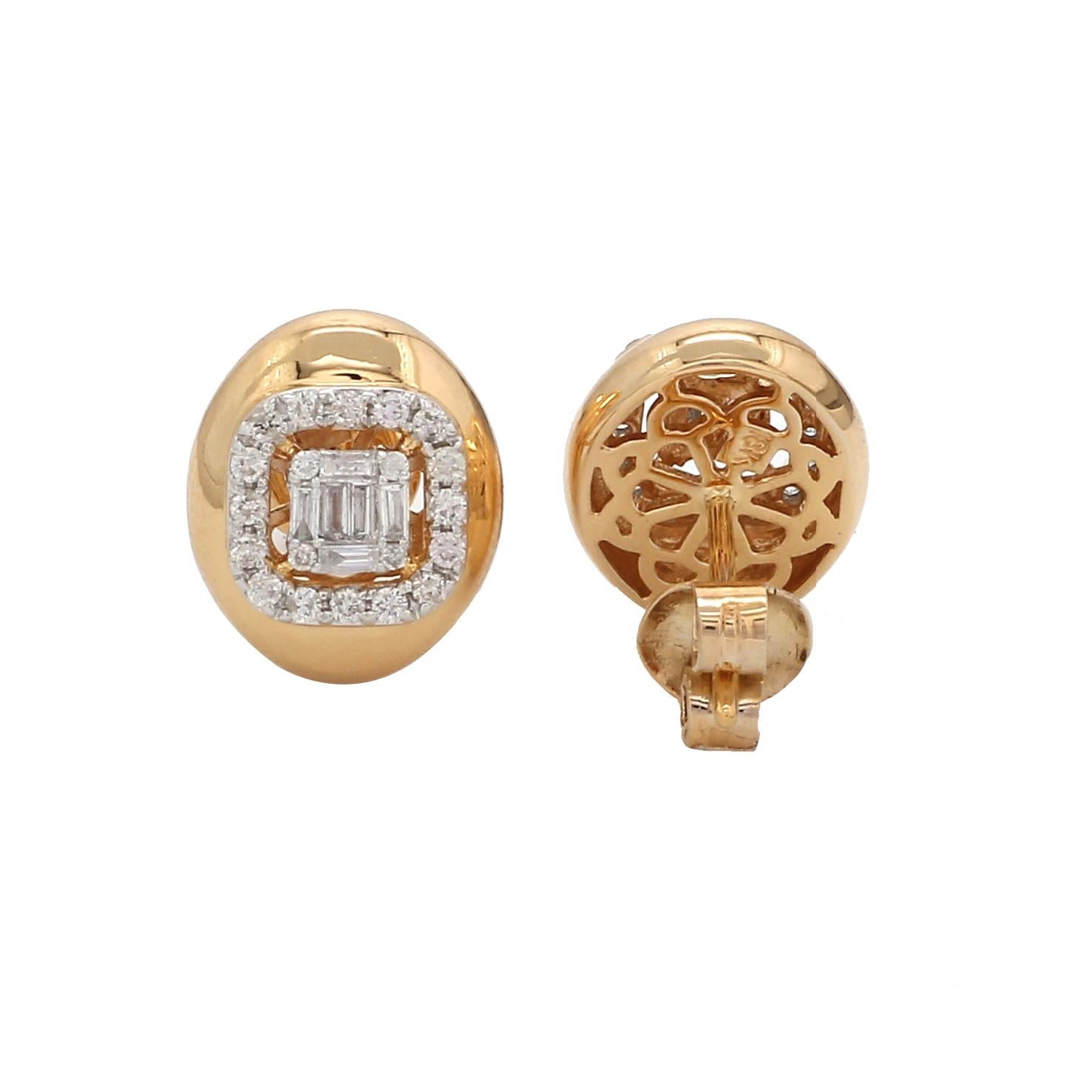 Baguette Cut Baguette & Round Diamond Stud Earrings 18 Karat Yellow Gold Handmade Jewelry For Sale
